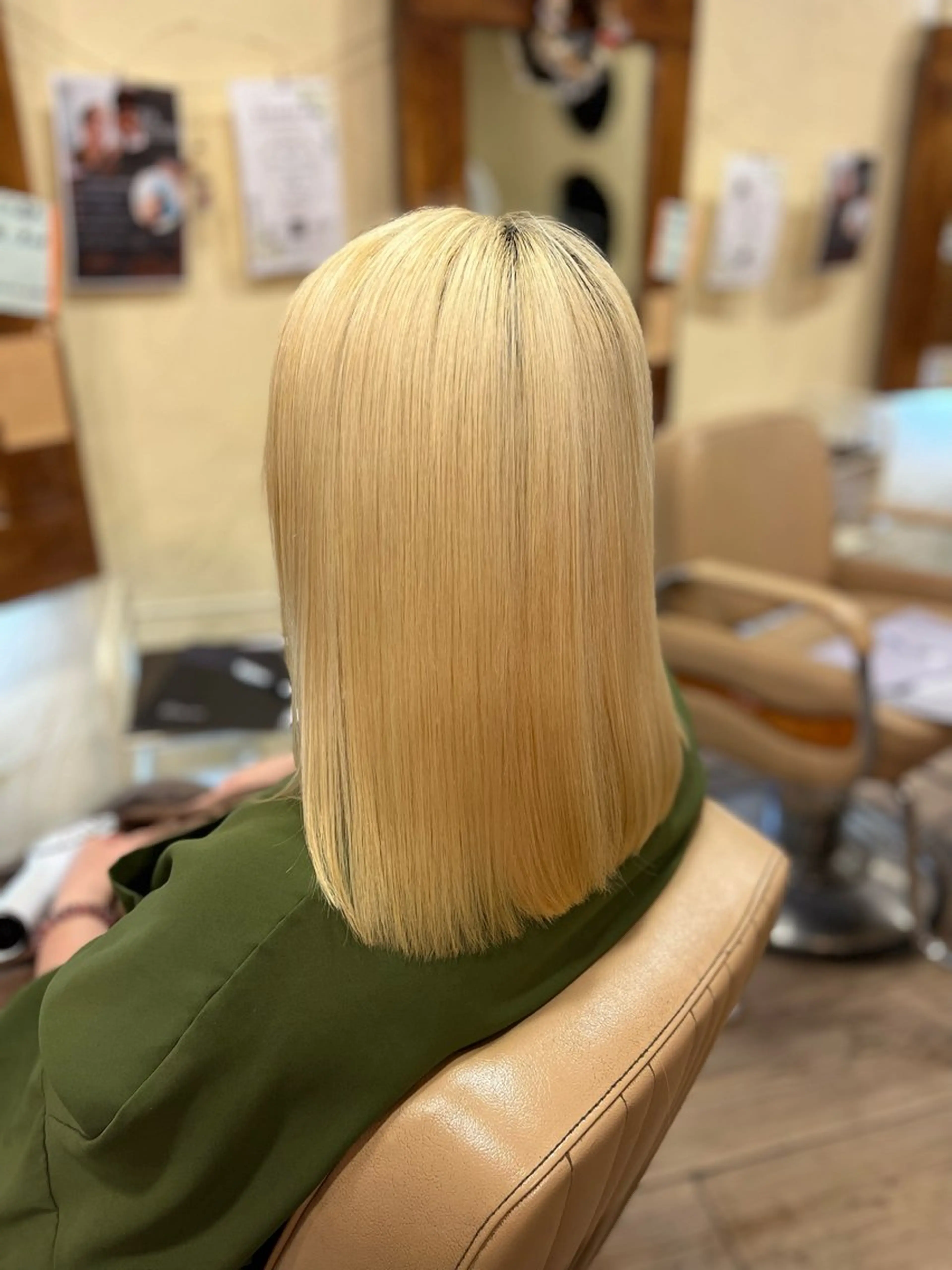 ミディアム 髪質改善 トリートメント カット トリートメント ヘアセット 柘植 雅大のヘアスタイル