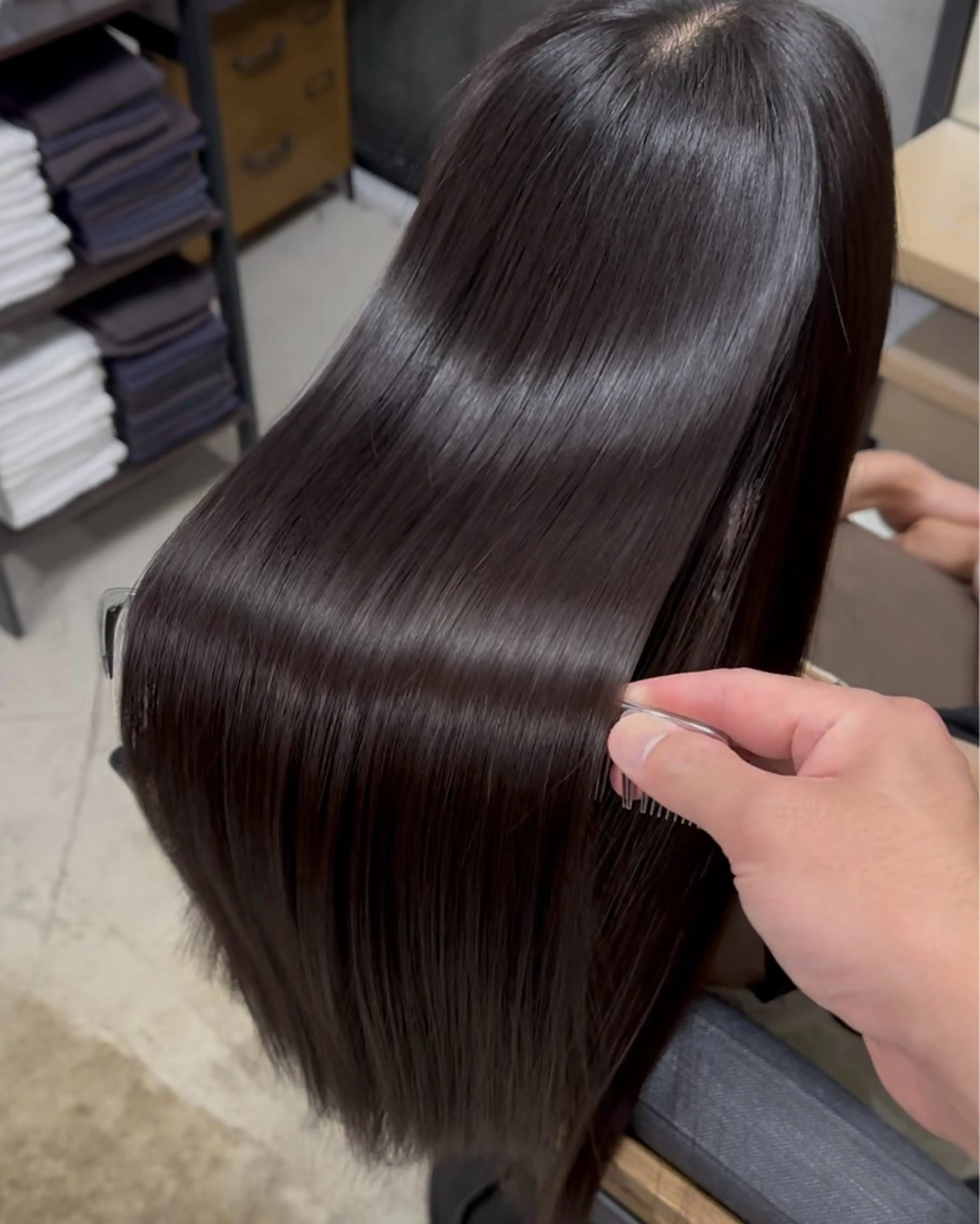 ロング 完全美髪特化pu-ro_omotesando所属・➴➷完全美髪特化➹➶ 黒山憂希のヘアスタイル