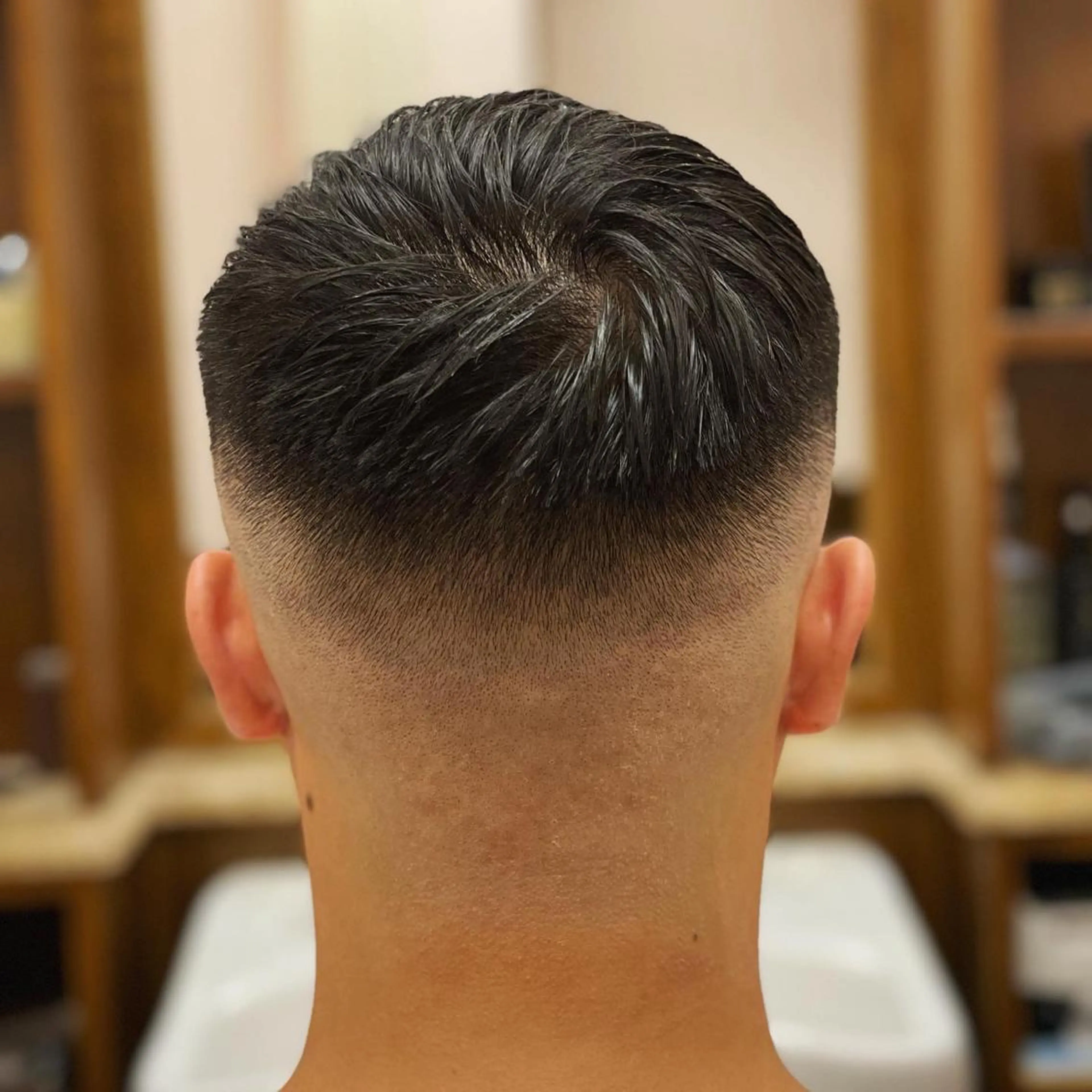 ショート ヒロ銀座 BARBAR SHOP 新宿所属・土井 康永のヘアスタイル