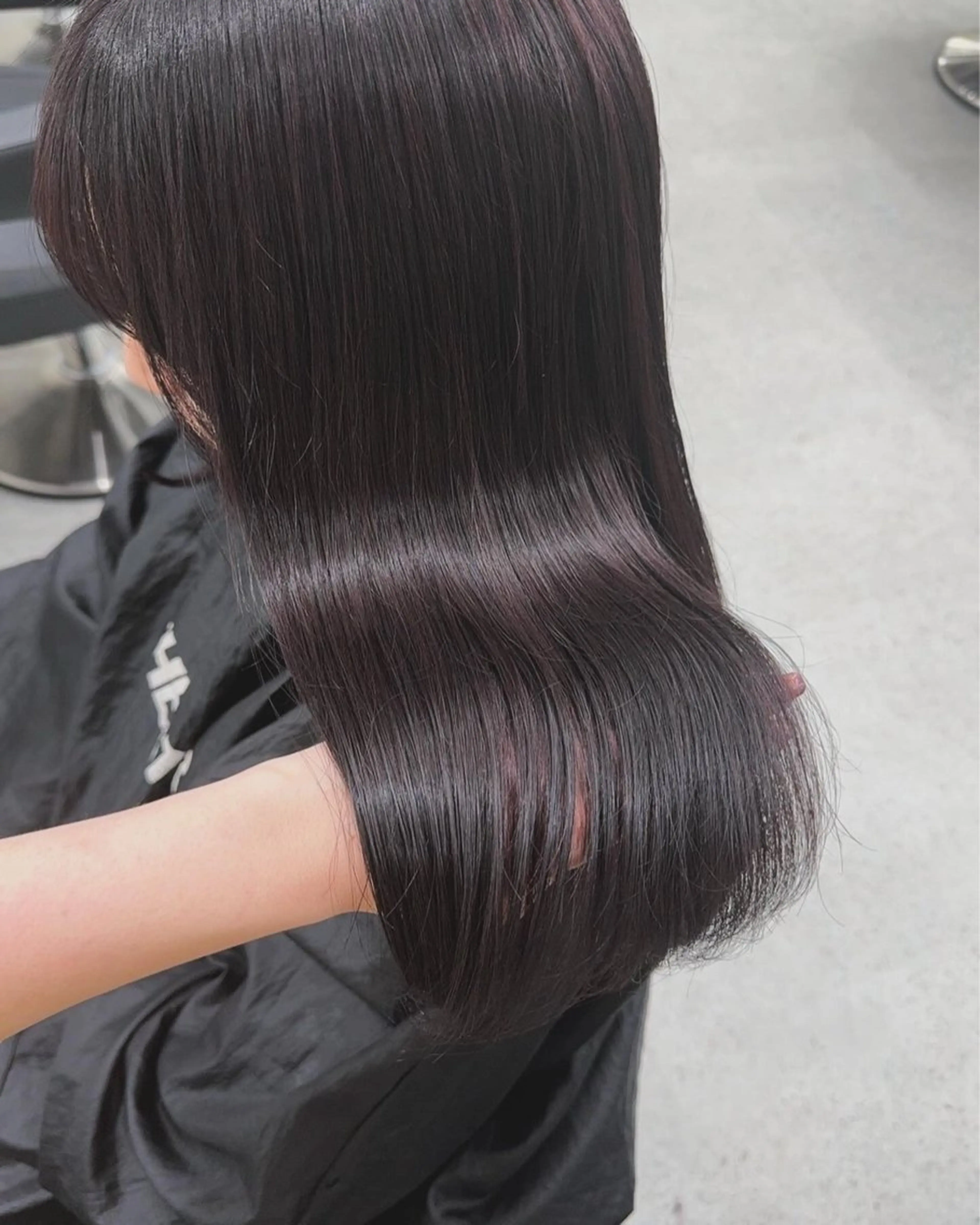 ロング カラー ヘアアレンジ ブリーチ ダブルカラー ブリーチなしカラー 髪質改善 韓国風グレージュ 🤍たくみ🤍のヘアスタイル