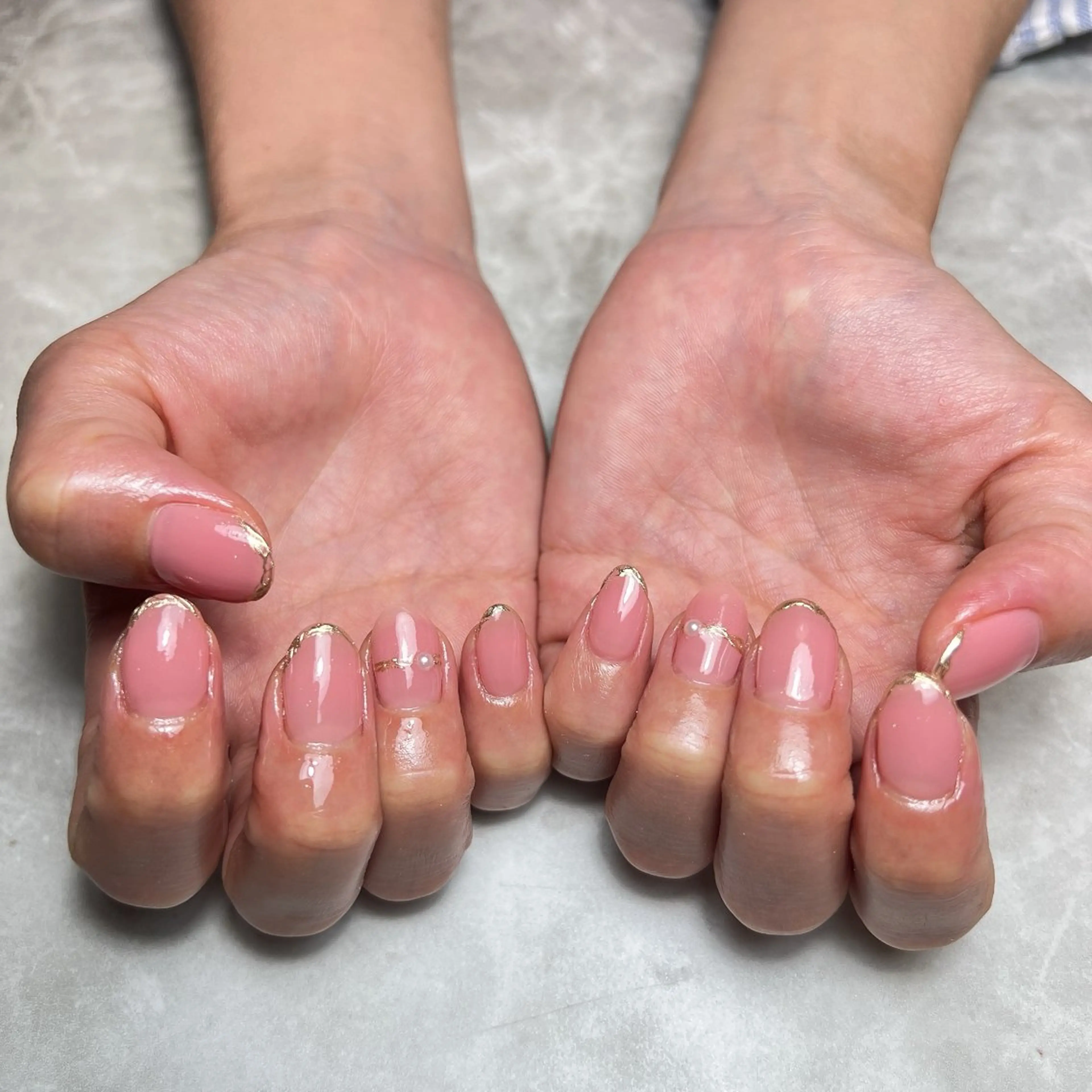 ネイル オフィスネイル ハンドネイル lifra Hinaのネイルデザイン