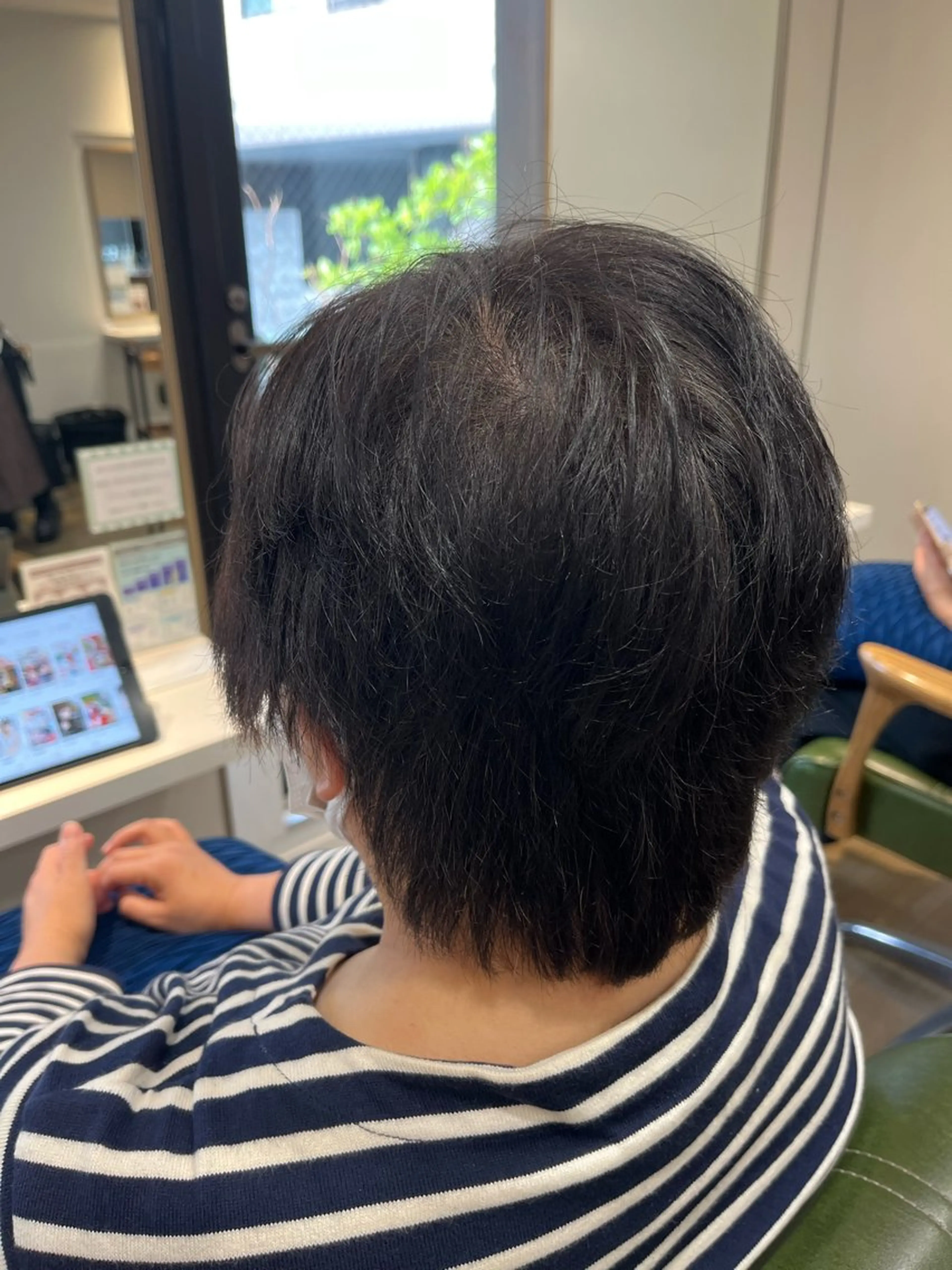 ショート 小鴨 美佳のヘアスタイル