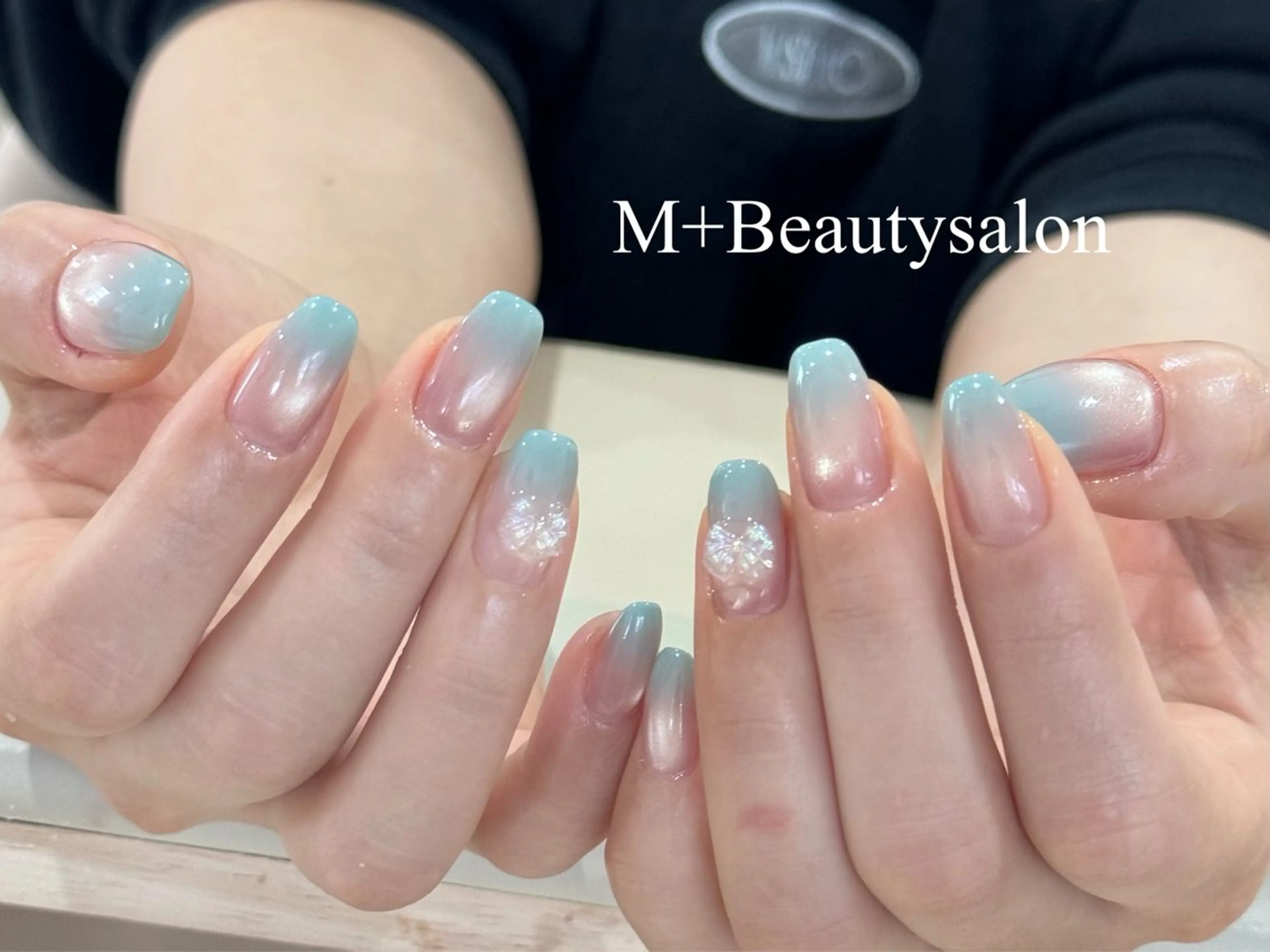 ネイル M+  Beauty Salonのネイルデザイン