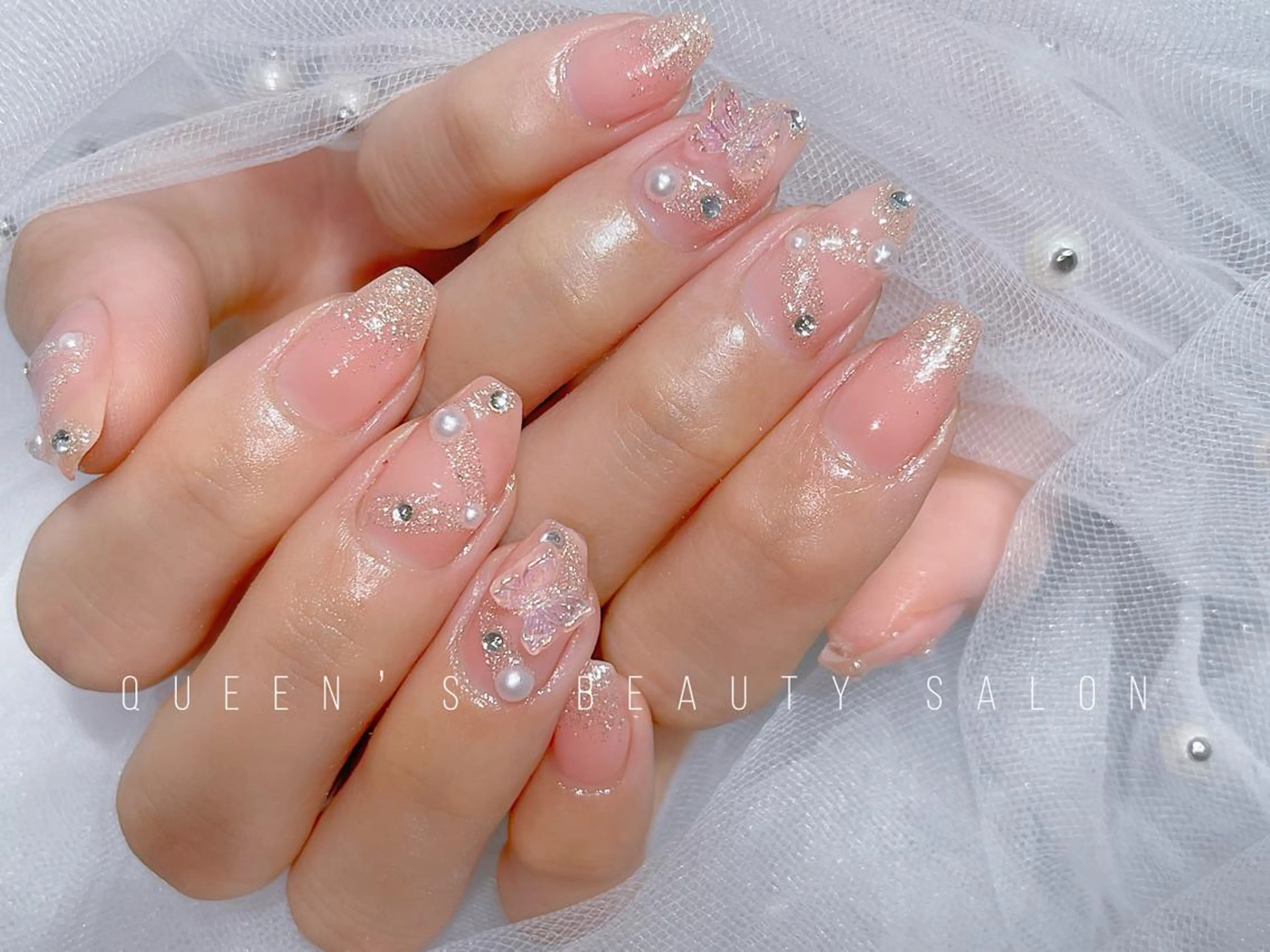 ネイル ハンドネイル Queen’s 歌舞伎町店のネイルデザイン
