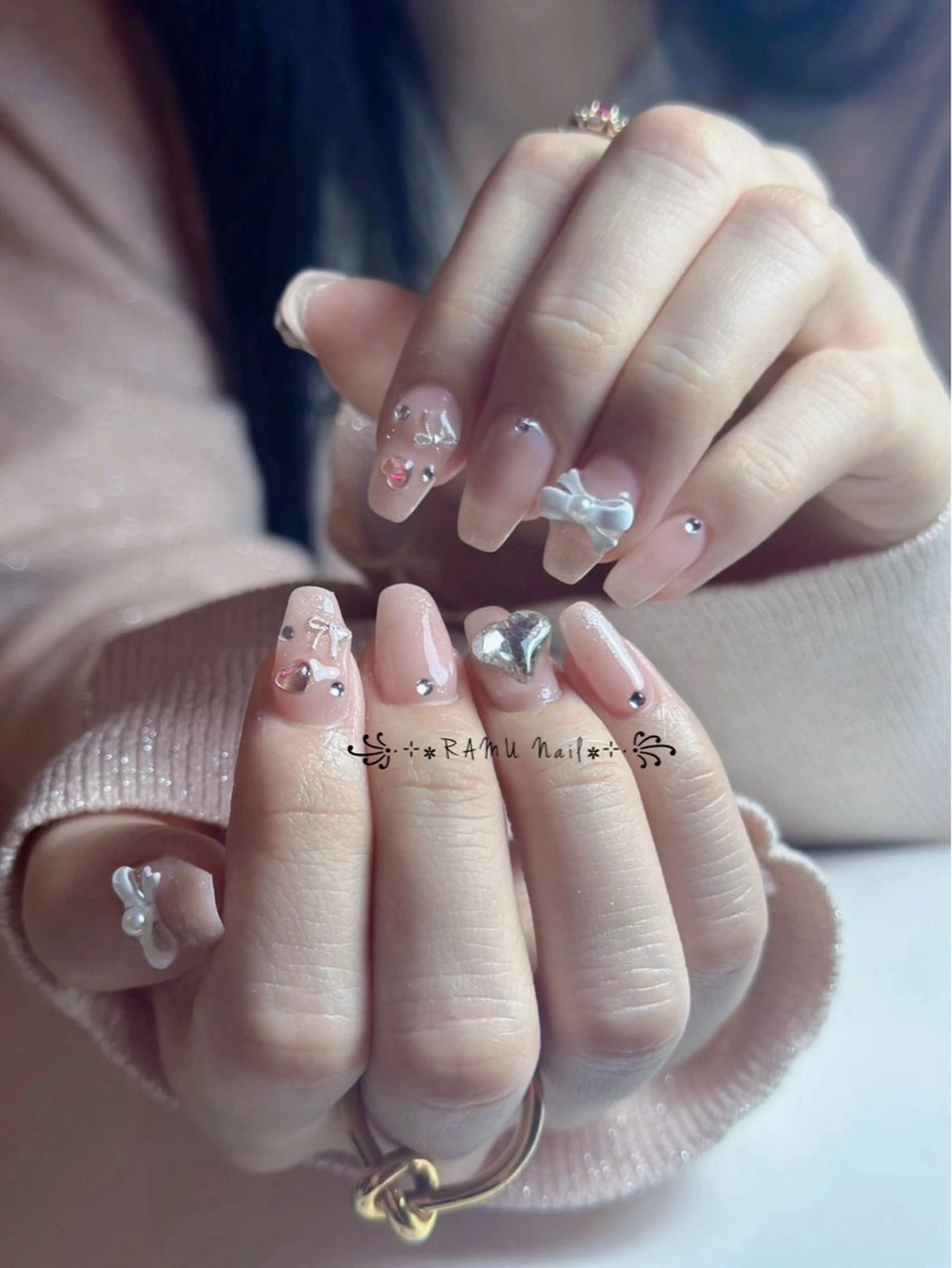 ネイル キラキラネイル マグネットネイル ミラーネイル ピンク 春ネイル ハンドネイル RAMU Nail 恵比寿店のネイルデザイン