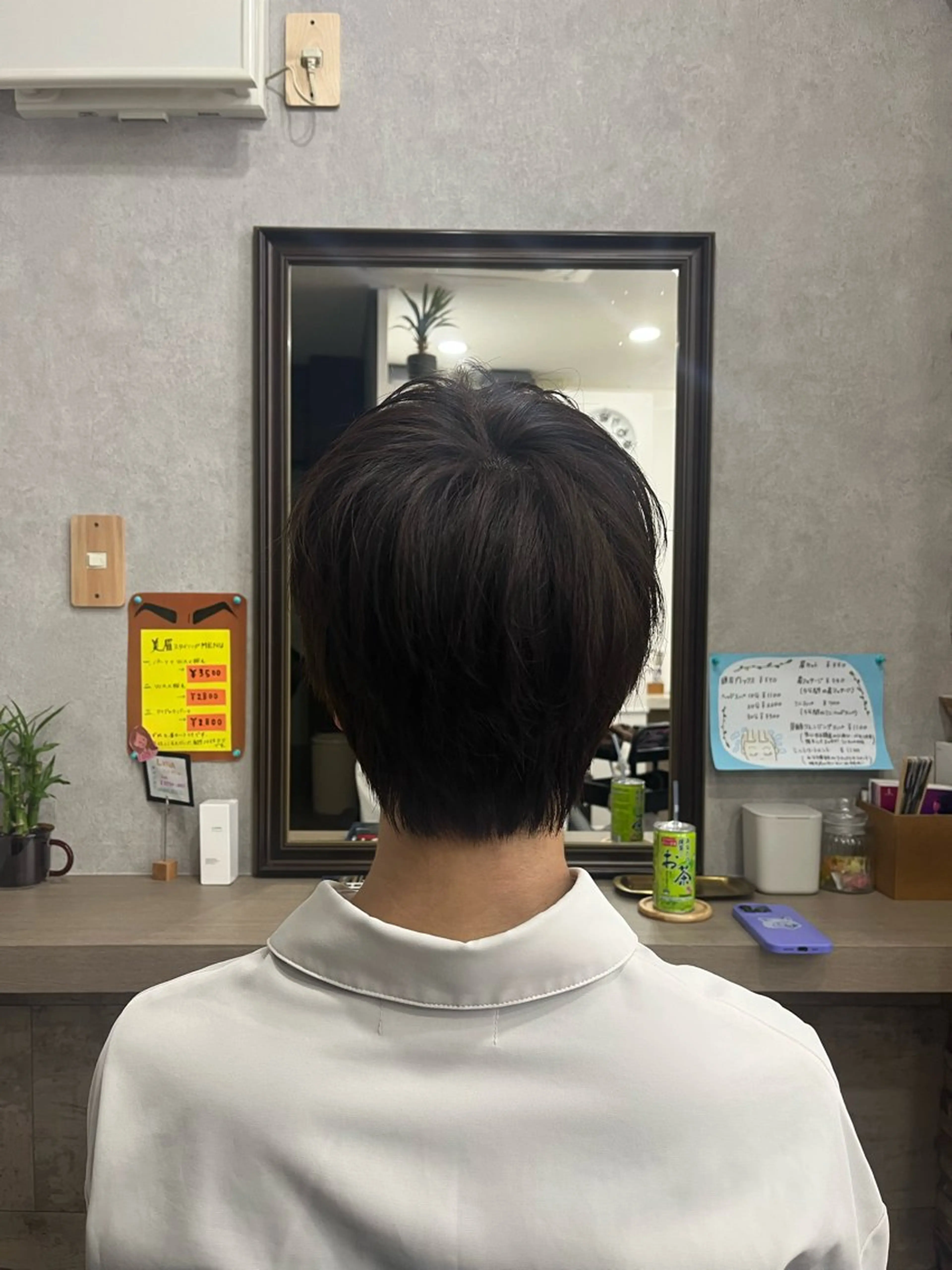 ショート 薮内 香保里のヘアスタイル