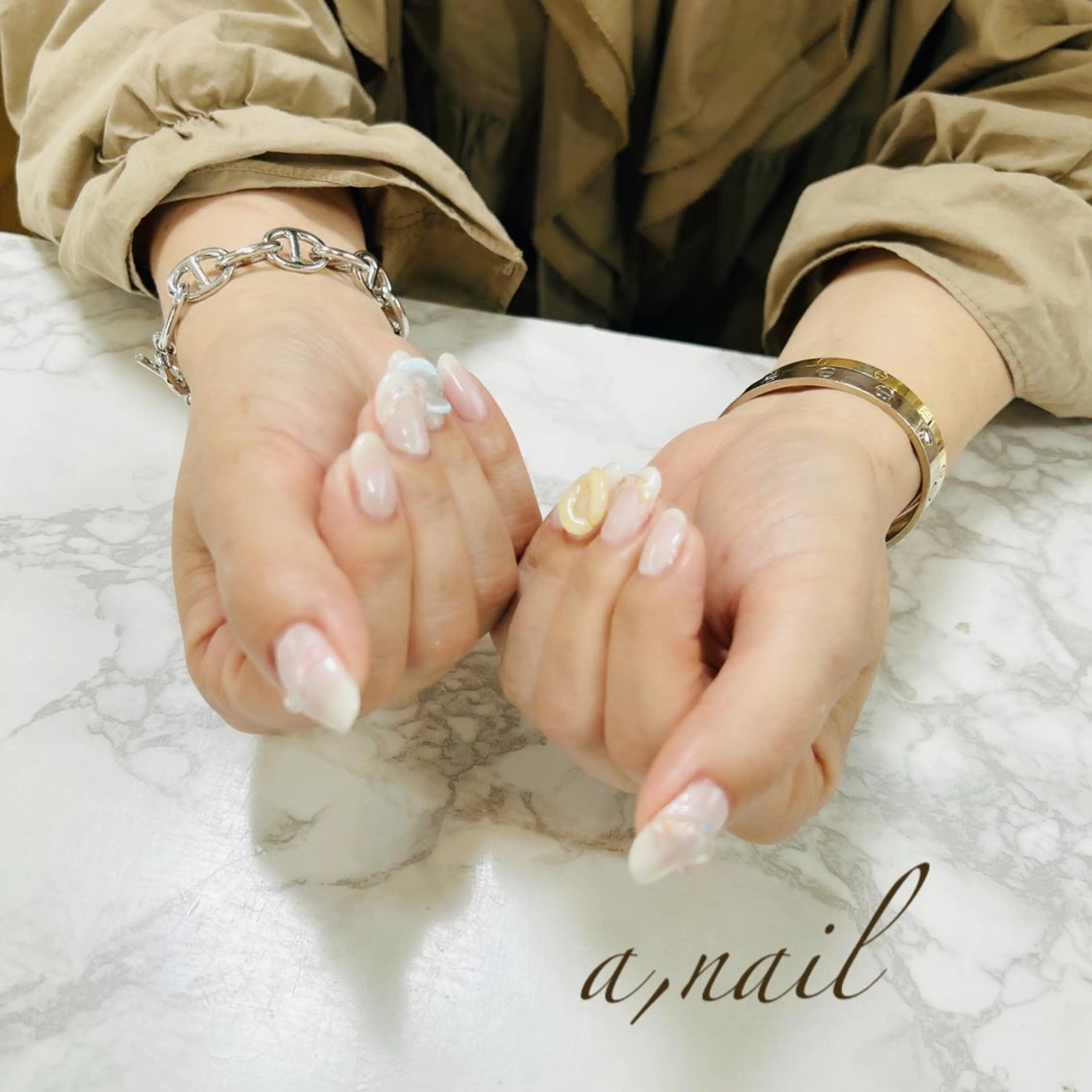 ネイル ジェルネイル グラデーション ワンカラーネイル シンプルネイル ハンドネイル ネイルサロン エーネイルのネイルデザイン