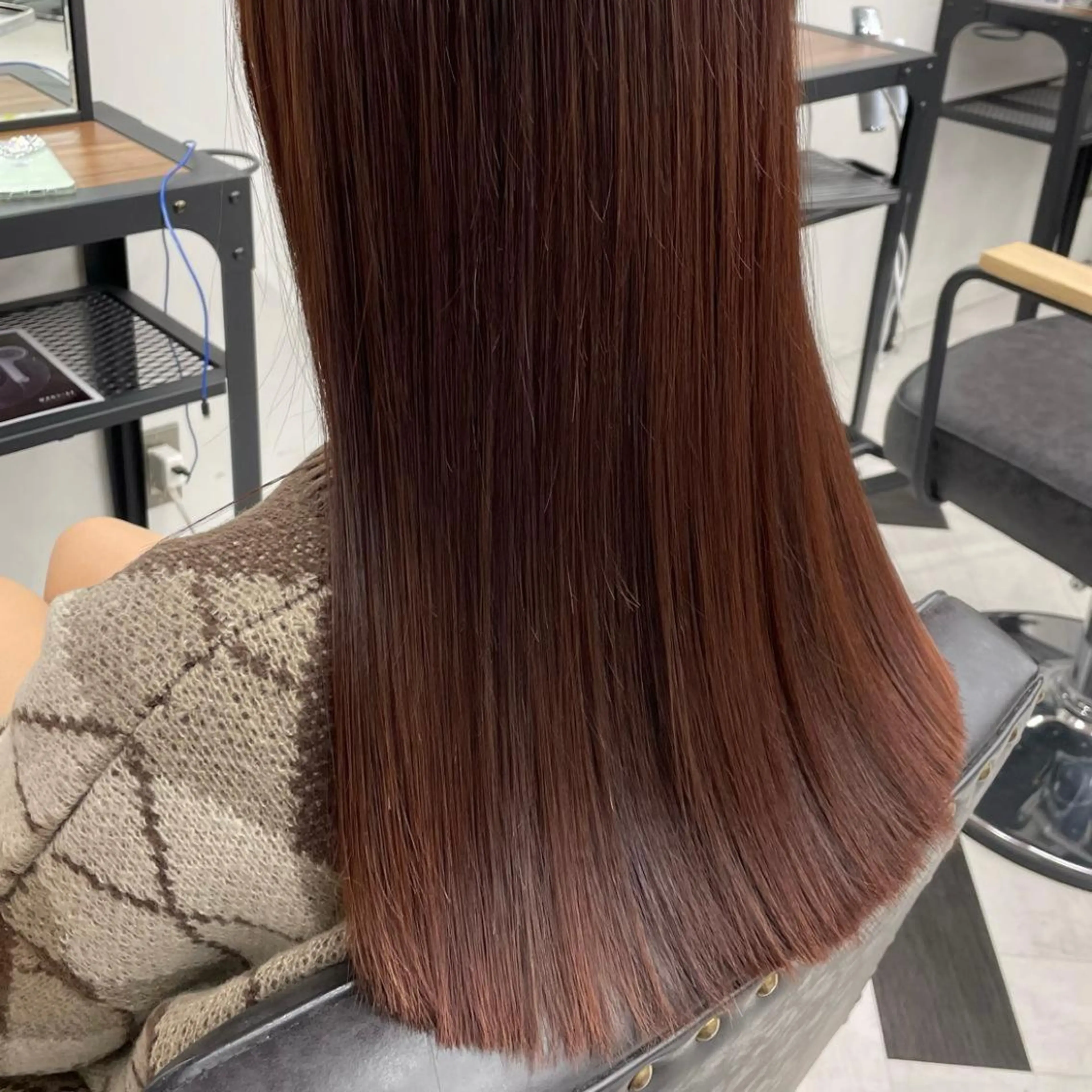 セミロング カラー パーマ ヘアアレンジ メンズ キッズ ネイル マツエク・マツパ アイブロウ トリートメント mona/ ストレートスタイル✨のヘアスタイル