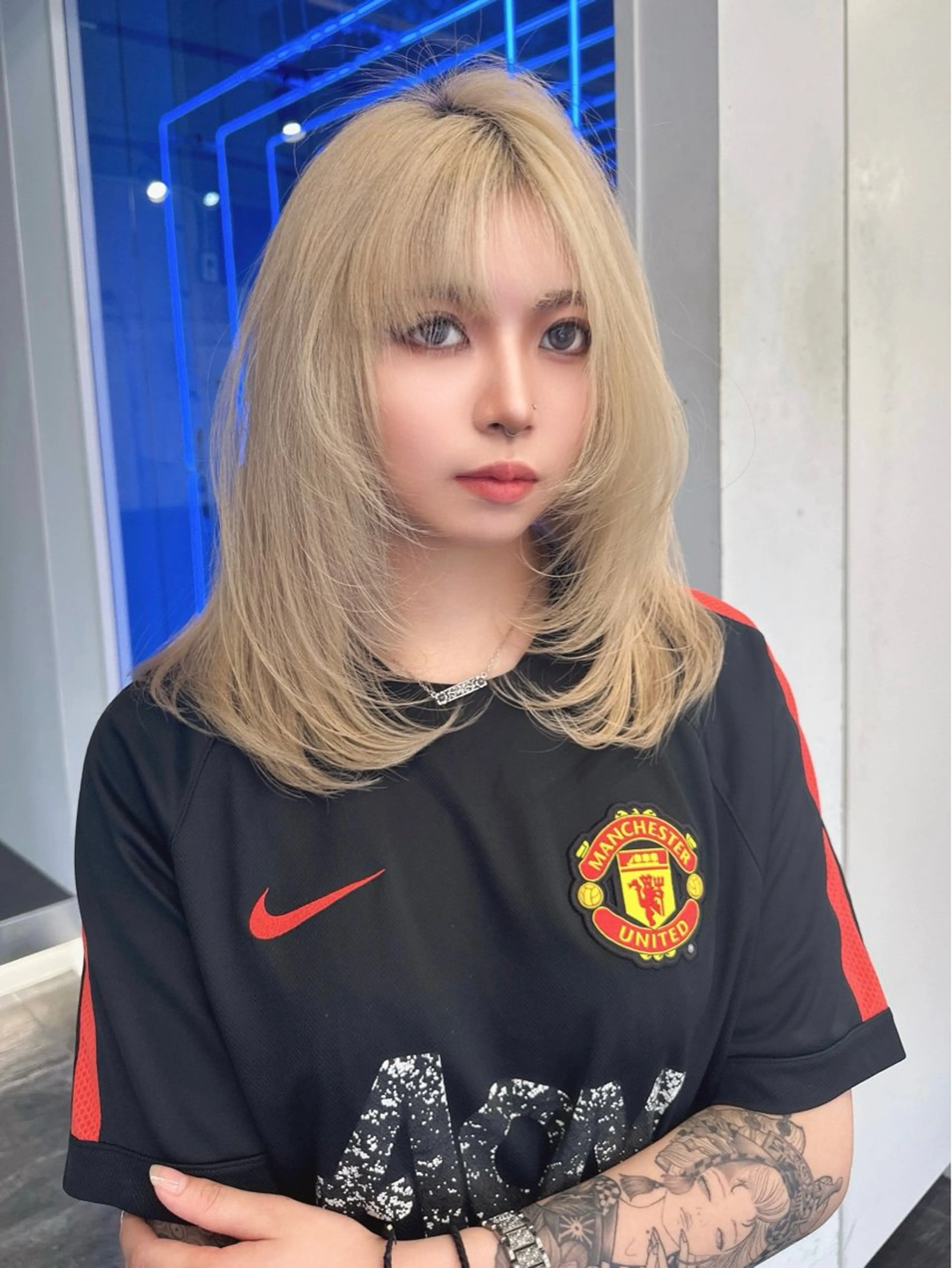 ミディアム ヘアカラー トリートメント 水光艶カラー/ 艶ブリーチ/颯のヘアスタイル