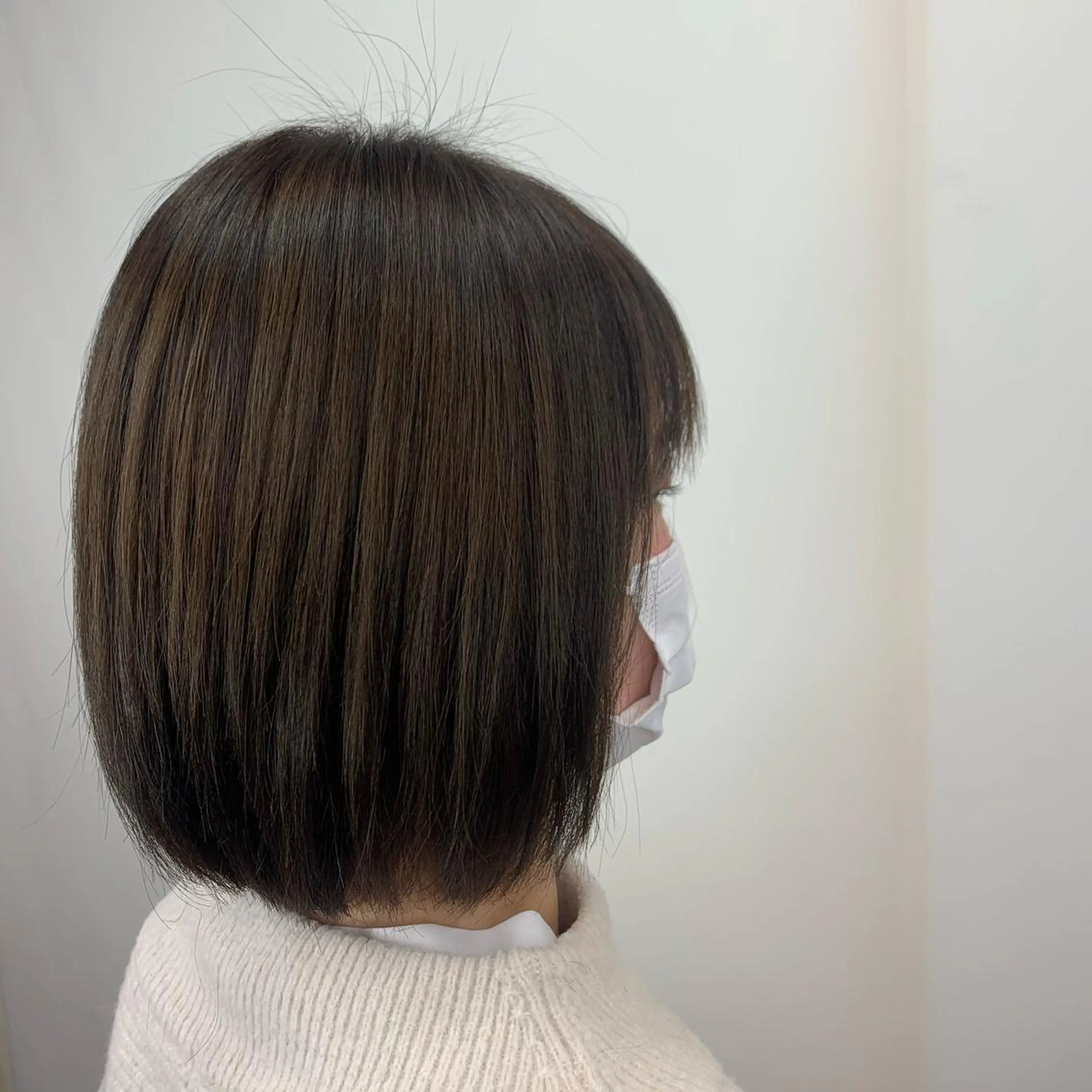 ショート カラー ボブ レイヤーカット 艶髪/白髪ぼかし ヘッドスパ/大野結菜のヘアスタイル