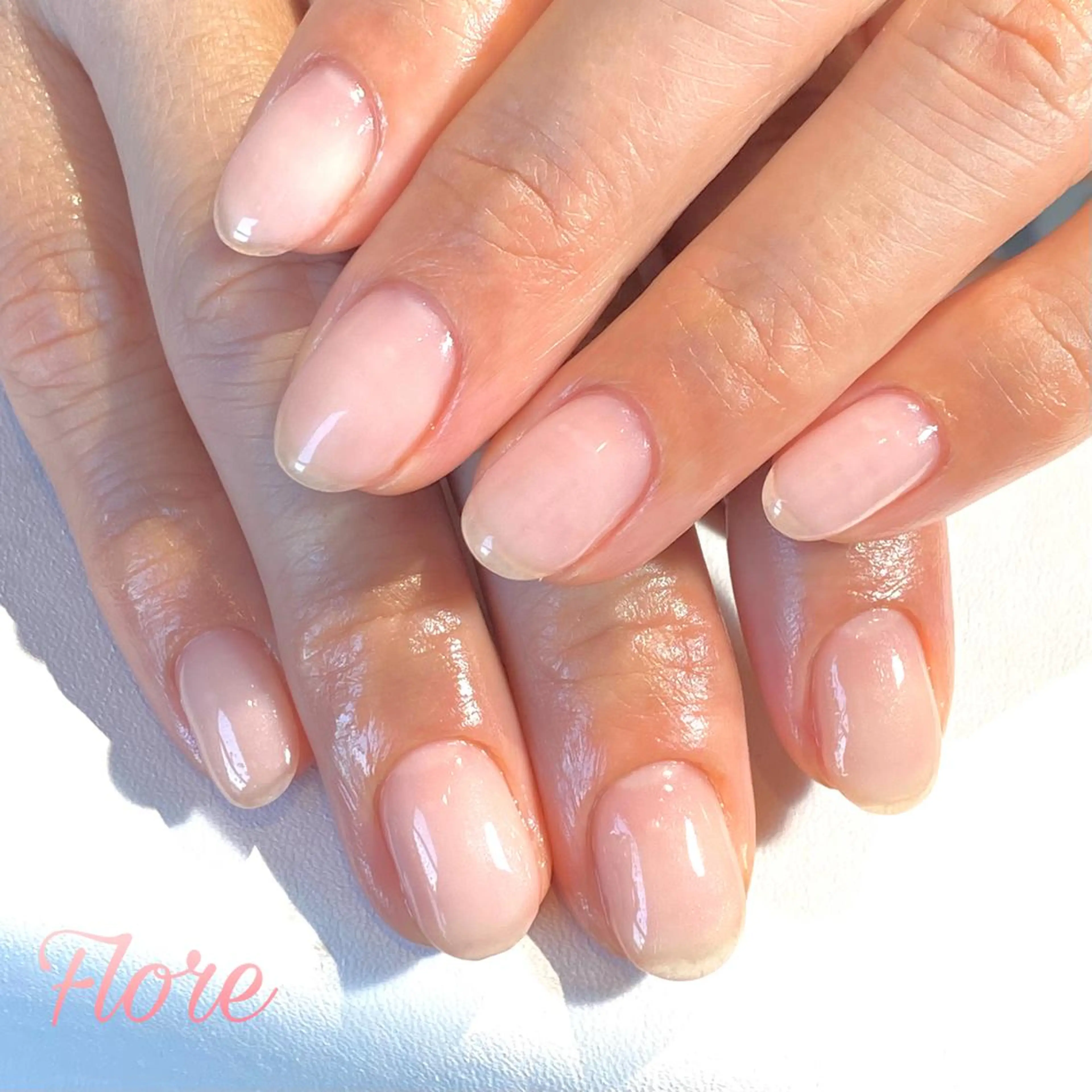 ネイル Flore (フロール)の眉毛・アイブロウイメージ