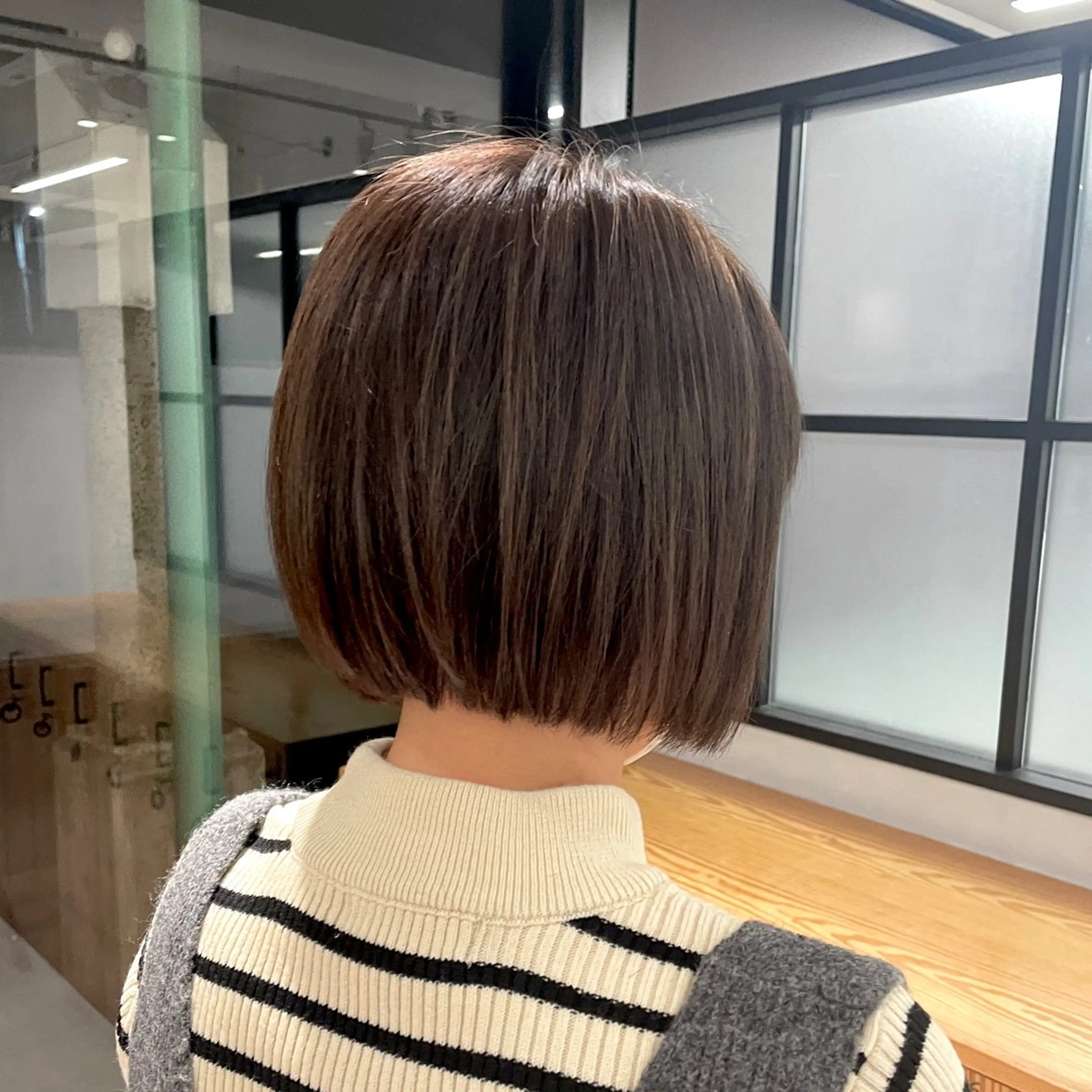 ショート カラー 前下がりボブ ボブ カット ヘアカラー DX SHARE SALON所属・matka白髪ぼかし 大人ヘア/KEIKOのヘアスタイル