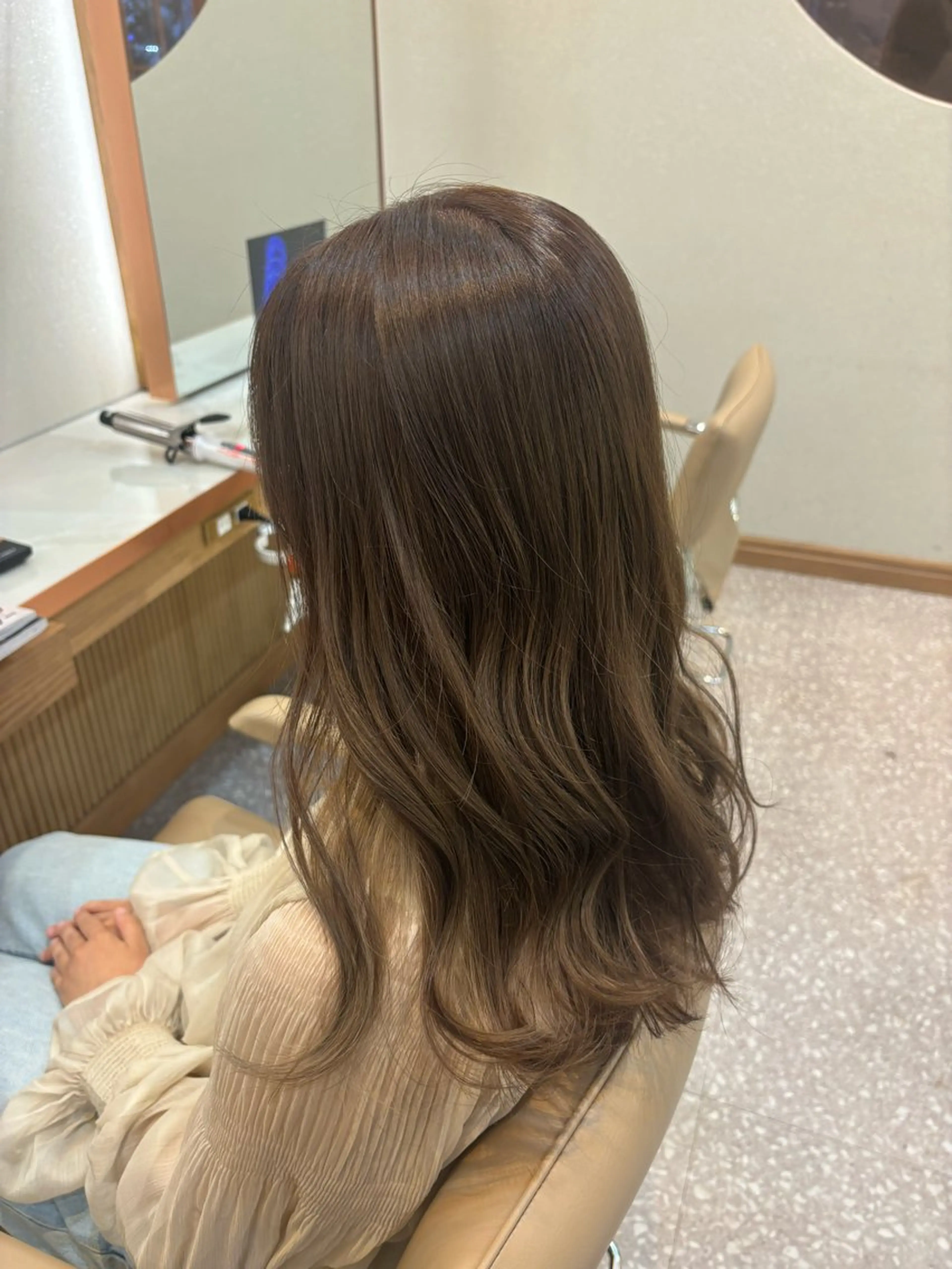 ロング カラー カット ヘアカラー 梅田美容室 山崎海波のヘアスタイル