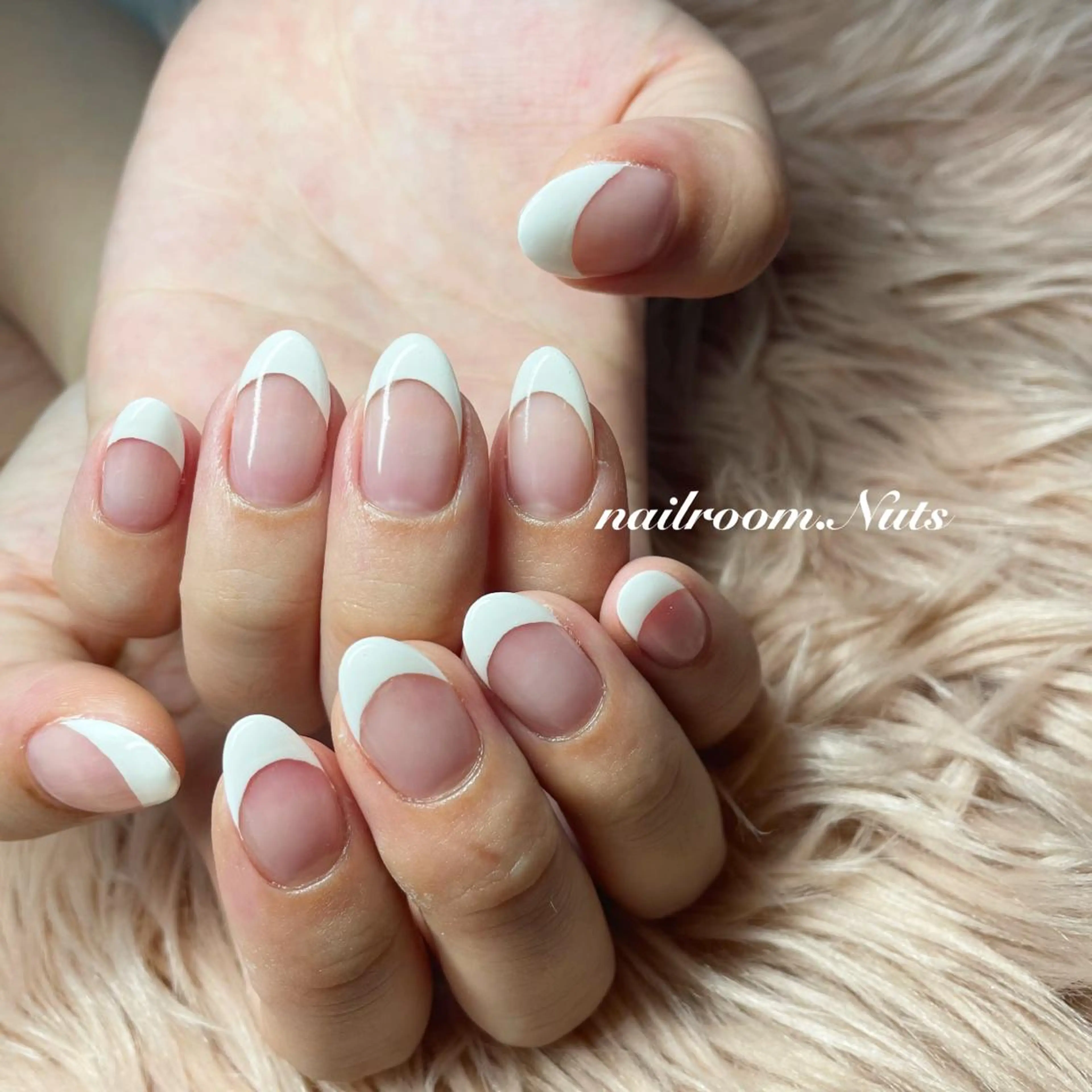 ネイル ハンドネイル nailsalon Nutsのネイルデザイン