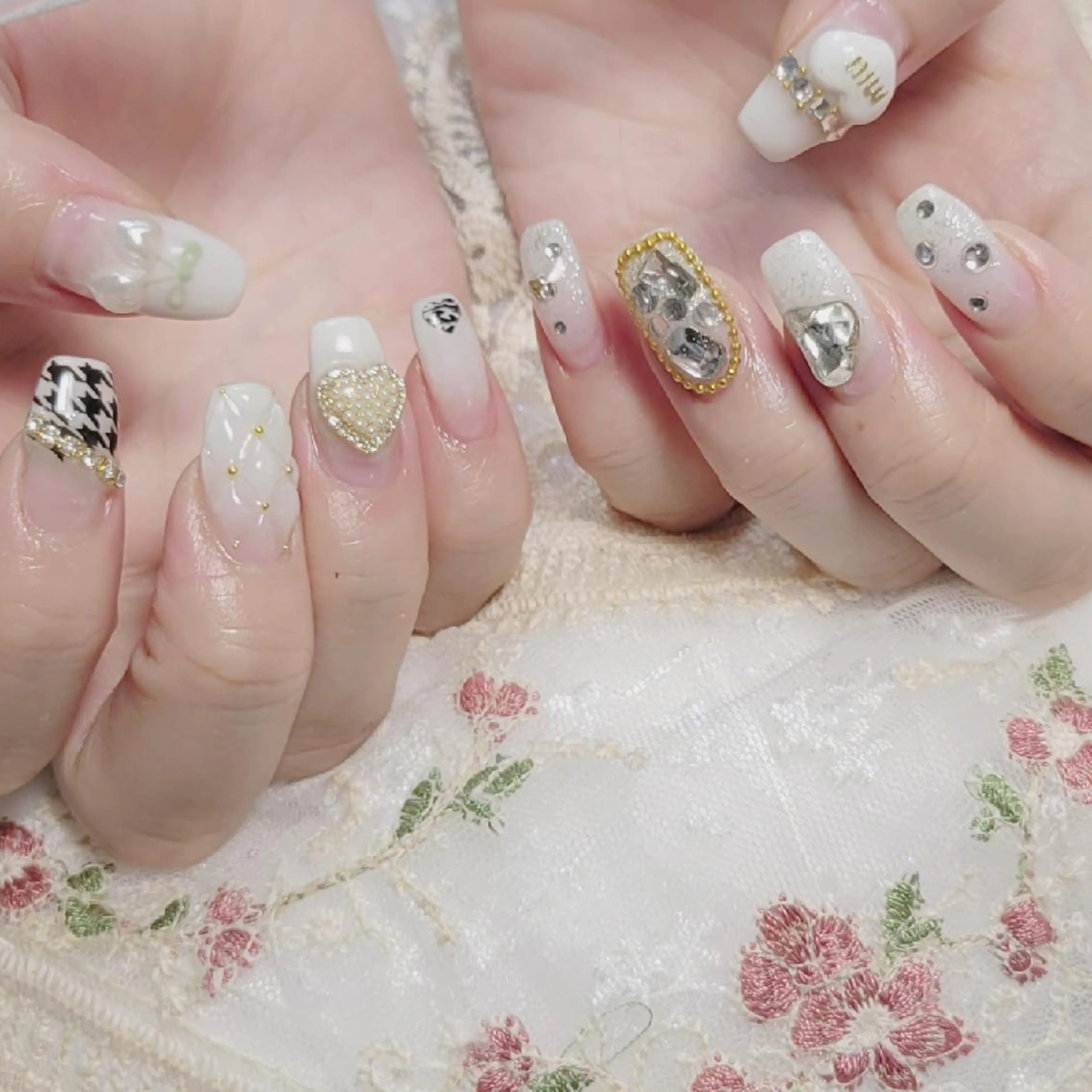 ネイル ハンドネイル ネイルサロンほっこり kanaのネイルデザイン