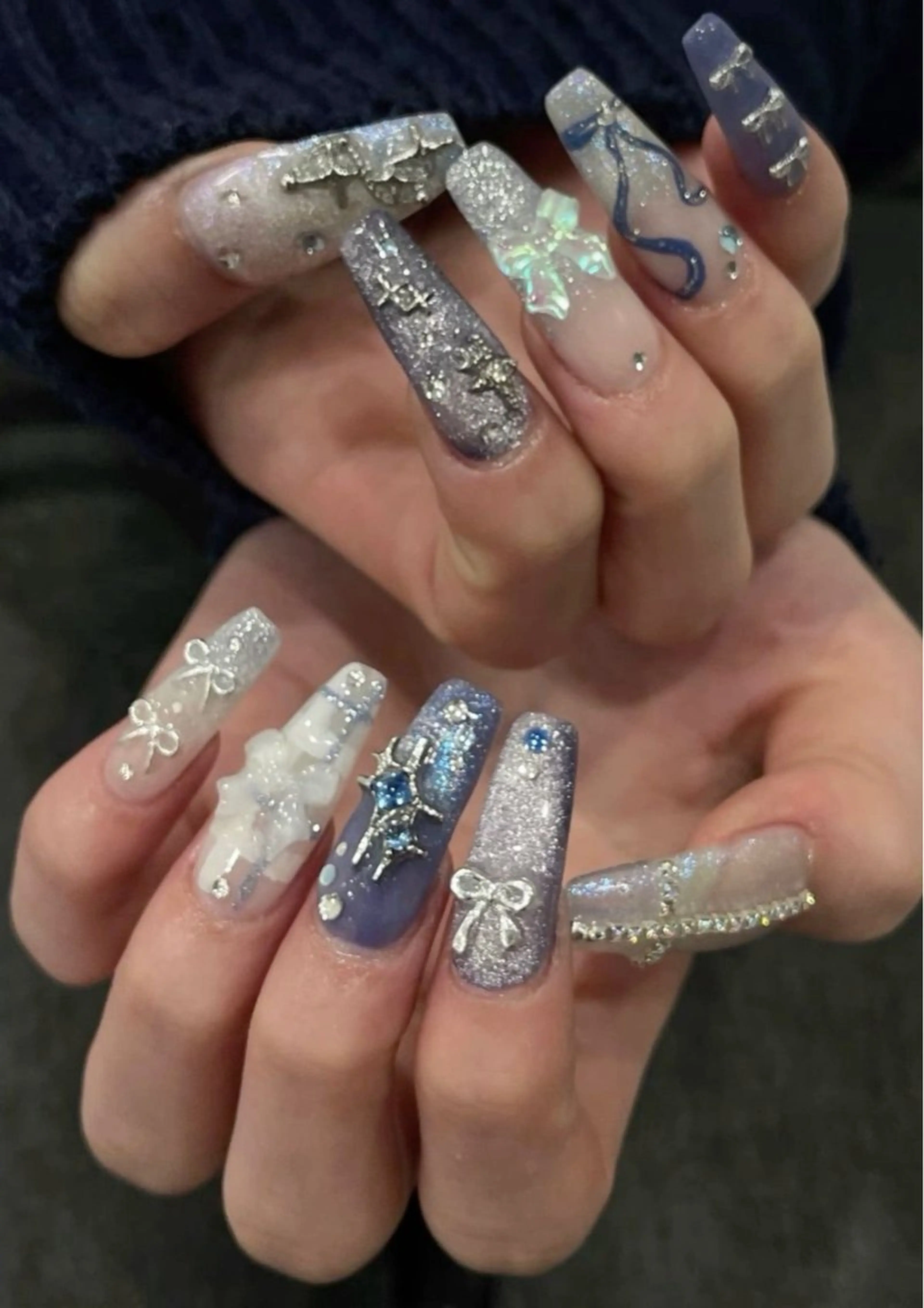 ネイル マグネットネイル ピンク ネイルチップ 冬ネイル Lee Nailsのネイルデザイン