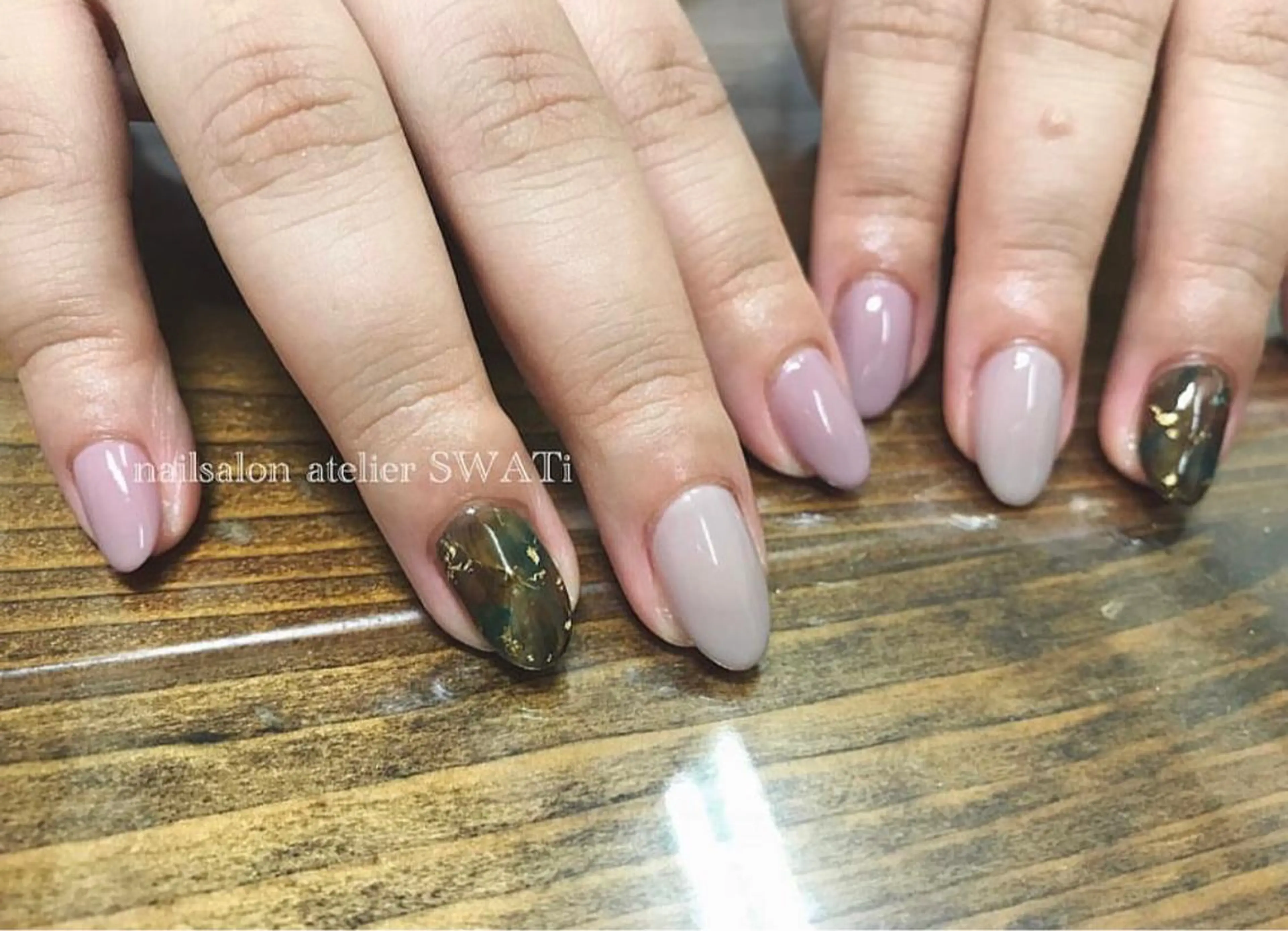 ネイル ヘアーサロン大野所属・nailsalon SWATiのネイルデザイン