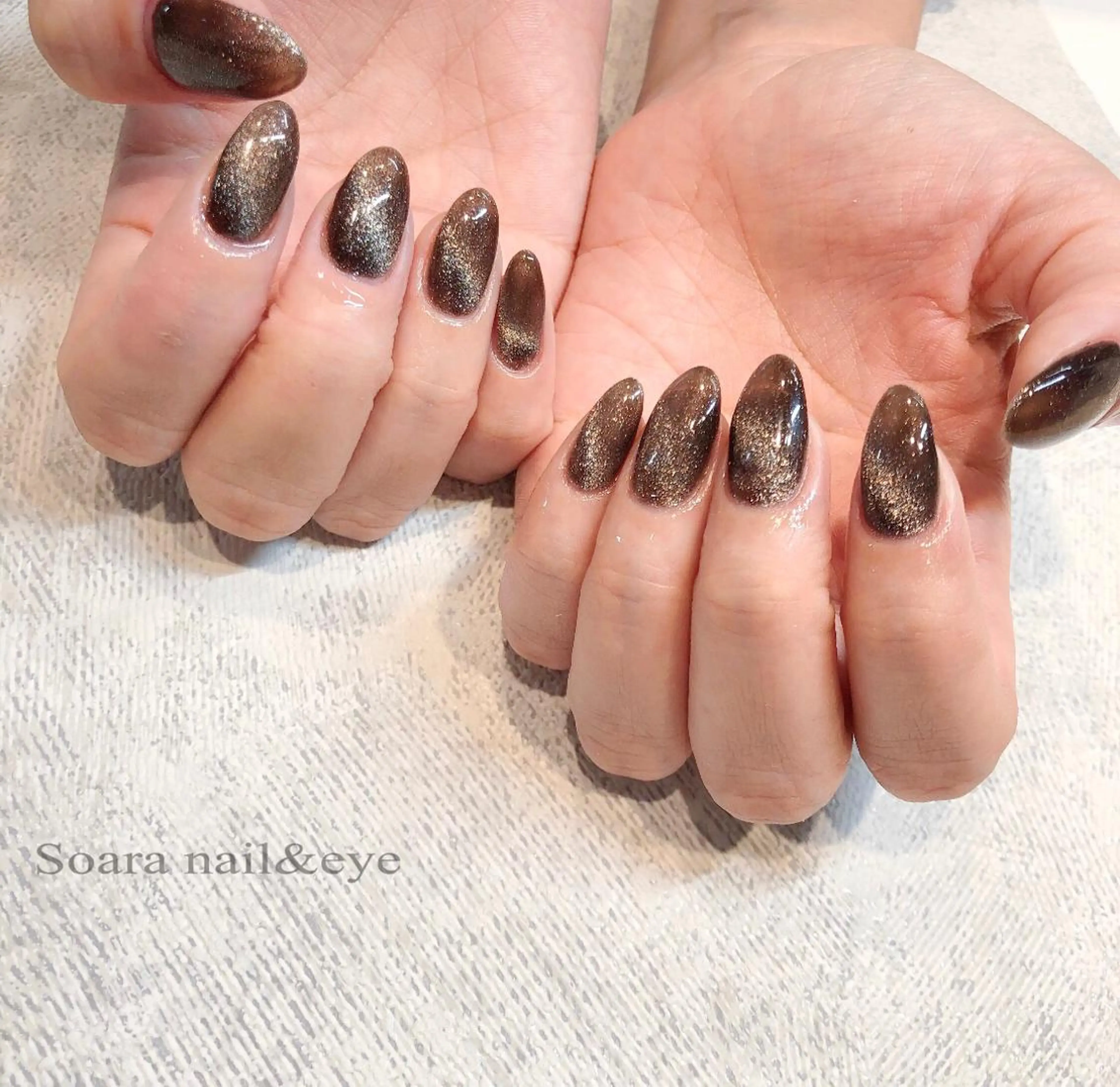 ネイル Salon Cleve所属・T. maoのネイルデザイン