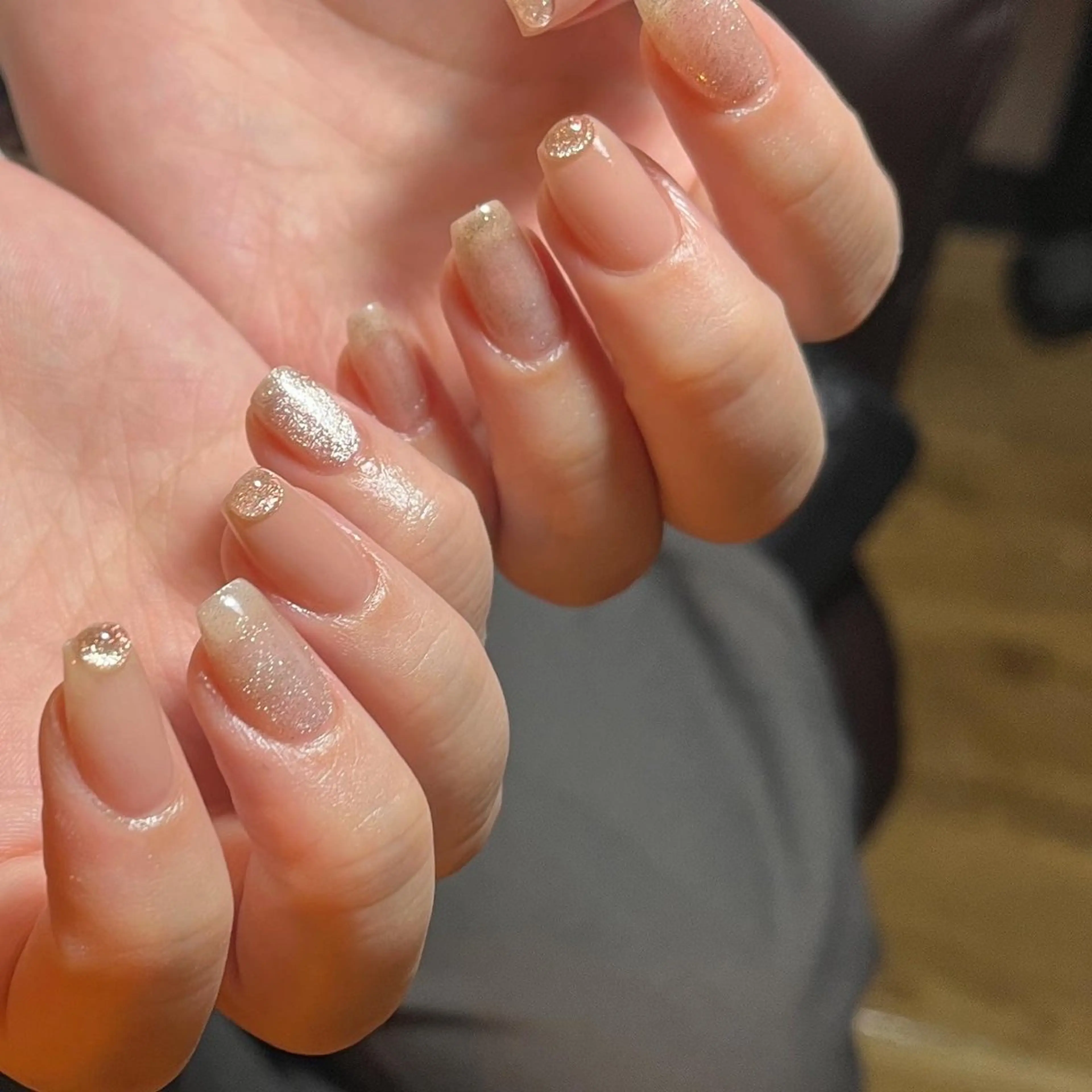 ネイル マグネットネイル ぷっくりネイル フリーランス¨̮⃝ ネイリストOKADAのネイルデザイン