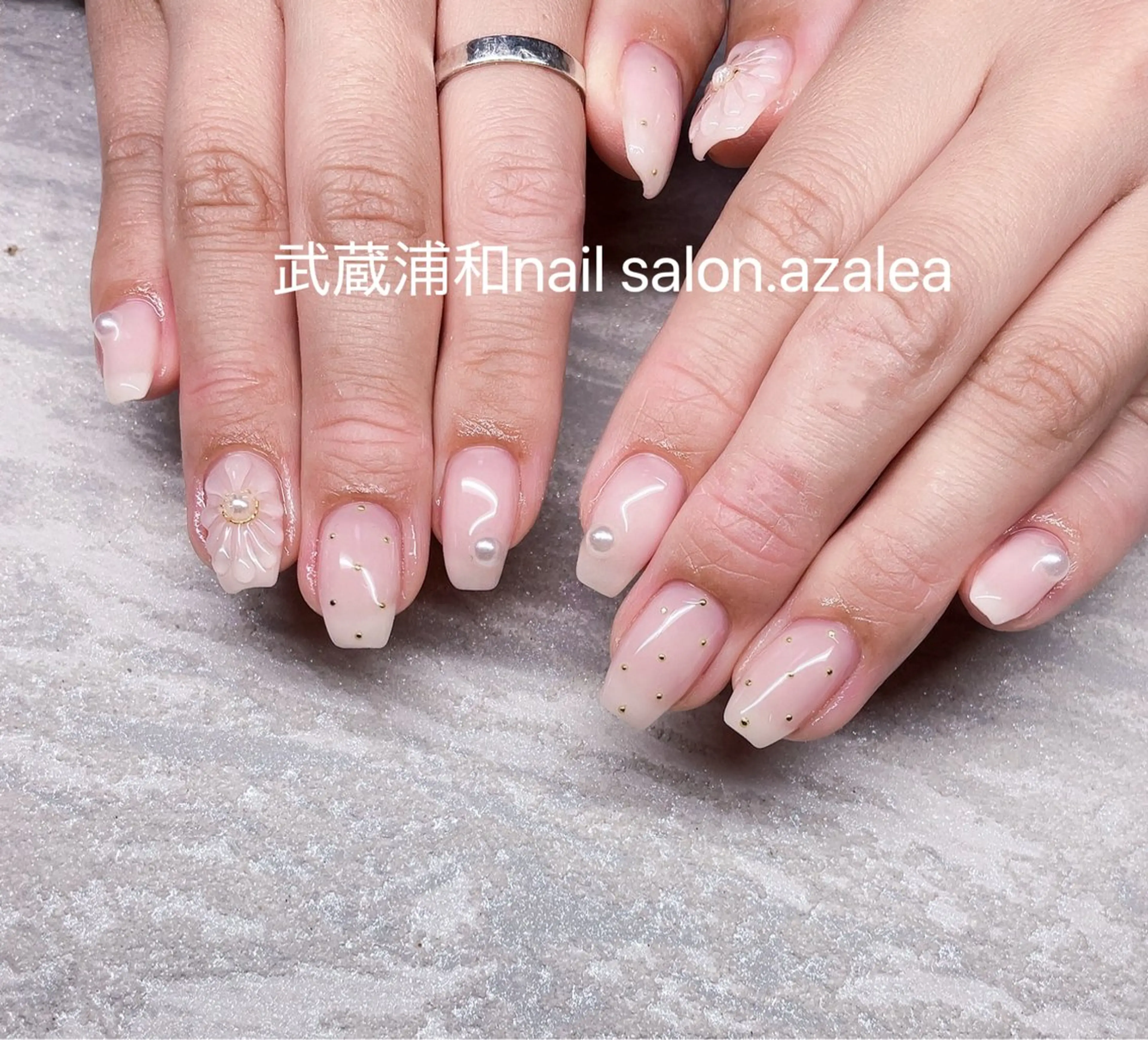 ネイル ハンドネイル R inのネイルデザイン