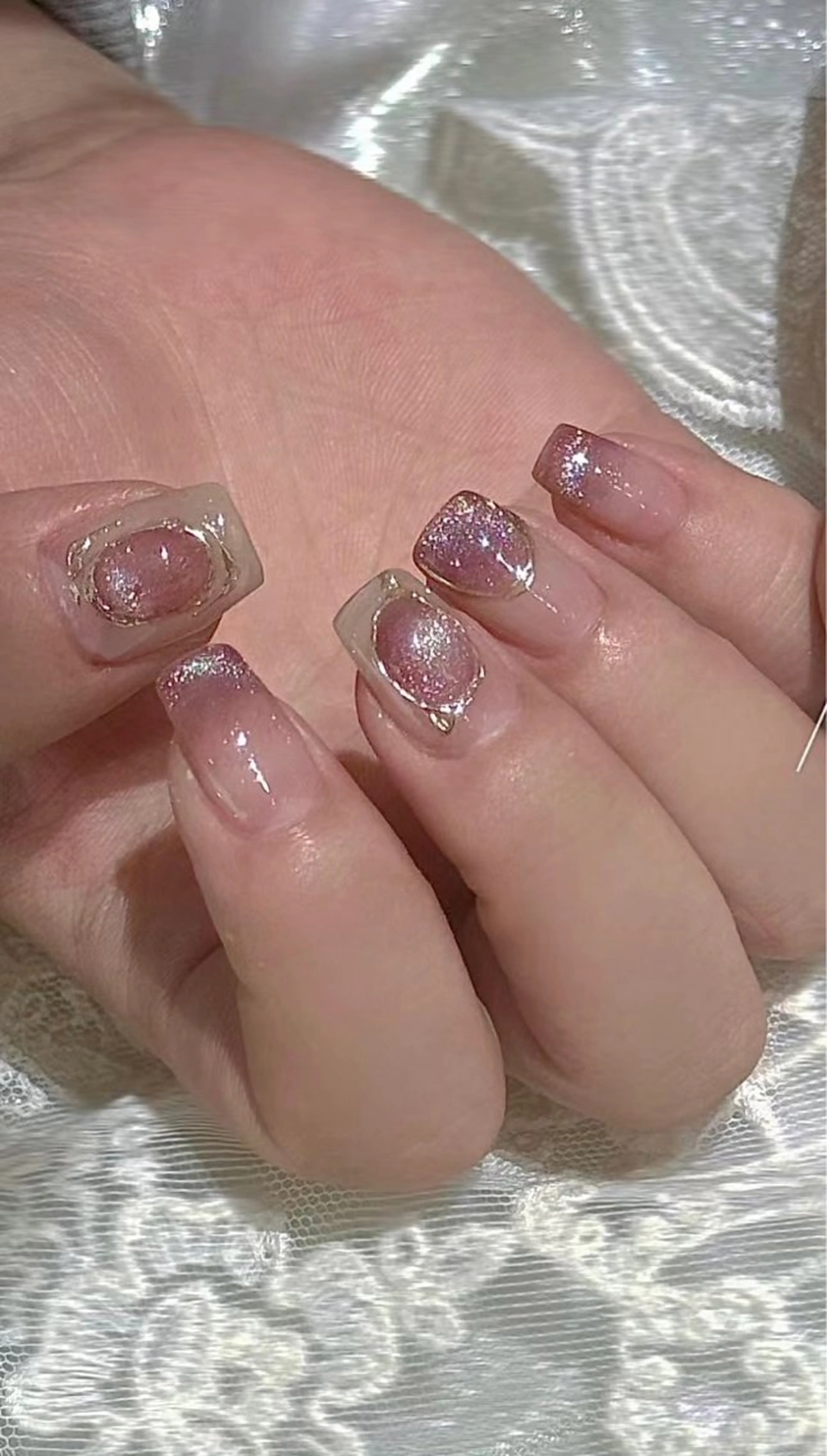 ネイル 💅E•U•B NAIL🌹所属・横浜市中区曙町 ネイルE·U·Bのネイルデザイン