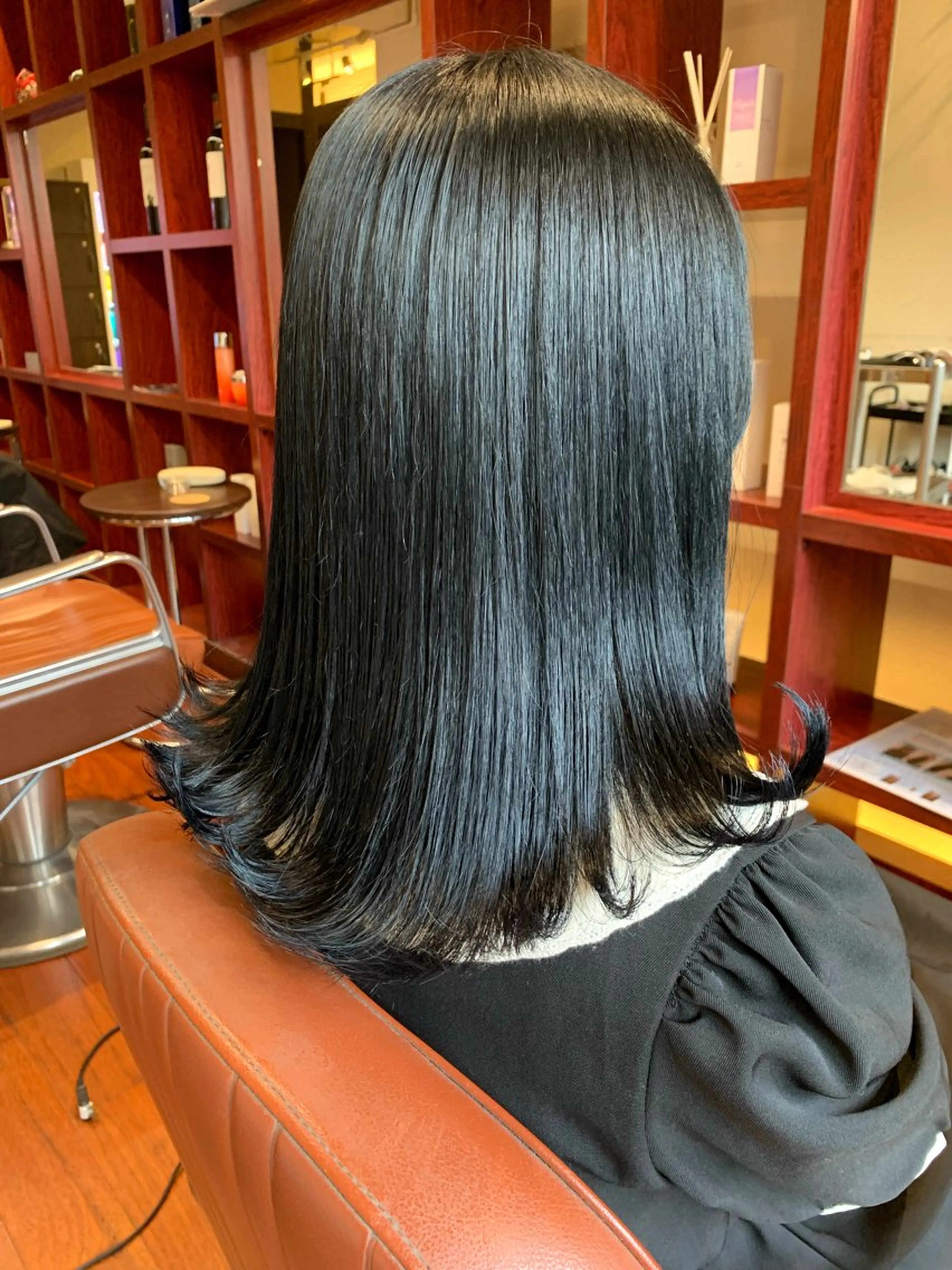 ロング カラー 黒髪 ブルーカラー ブルーブラック カット ヘアカラー トリートメント SALOWIN名古屋栄店所属・Yuuki🌷名古屋 栄 カラー/ボブのヘアスタイル