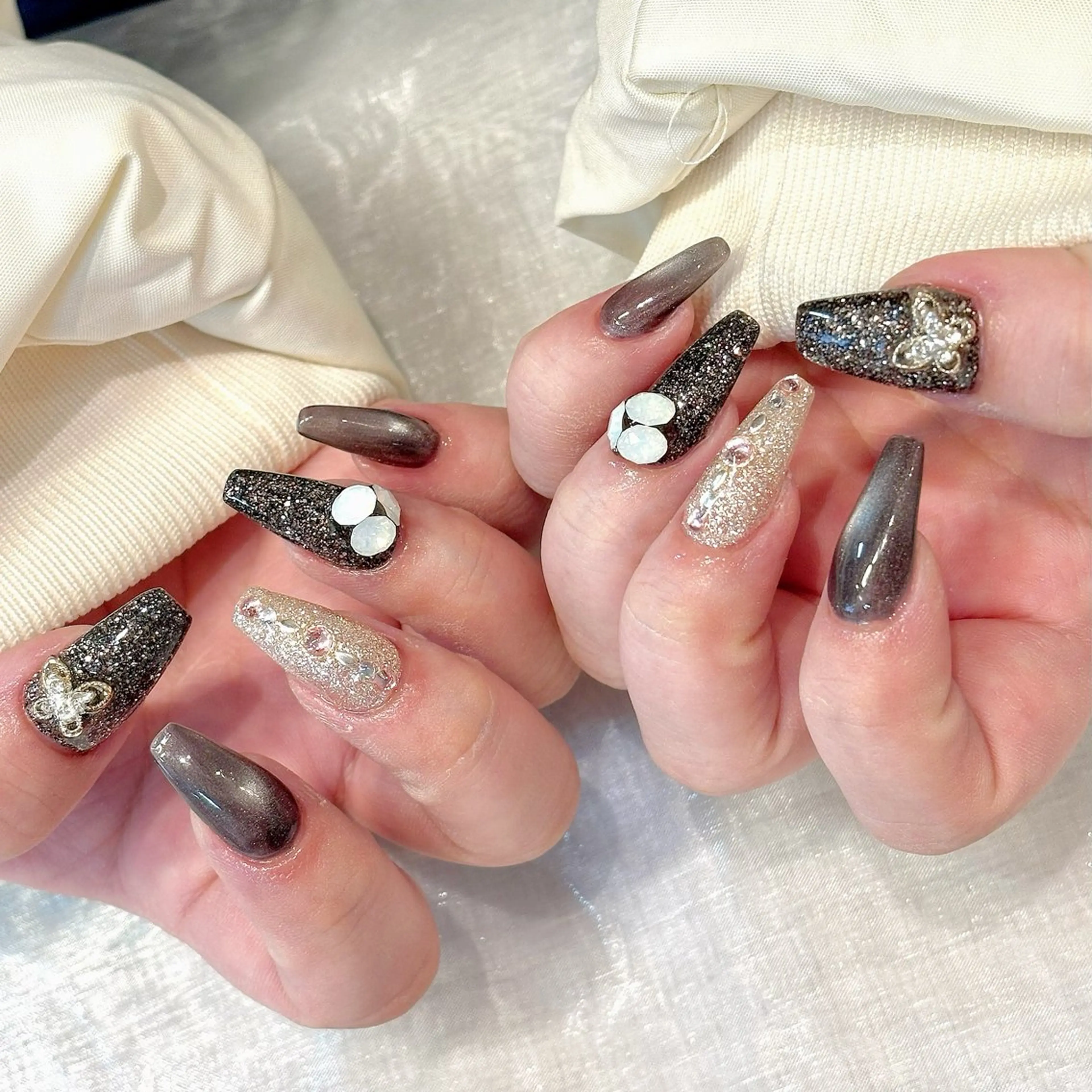 ネイル ロングネイル スカルプネイル ハンドネイル Chipie_ ayanoのネイルデザイン