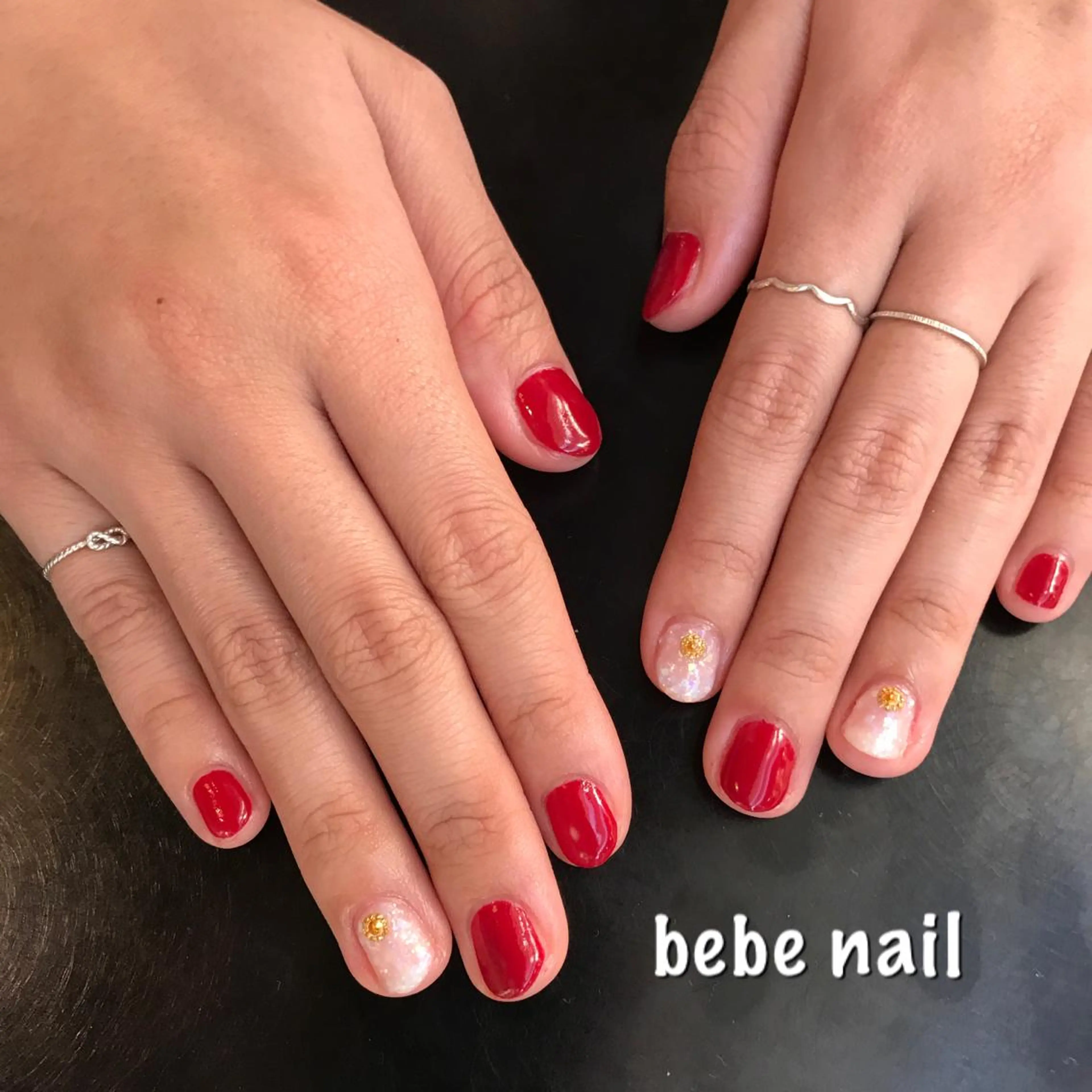 ネイル ジェルネイル ラメ(グリッター) パラジェル 赤色 ハンドネイル Ann. nail.tokyo所属・Ann nailのネイルデザイン
