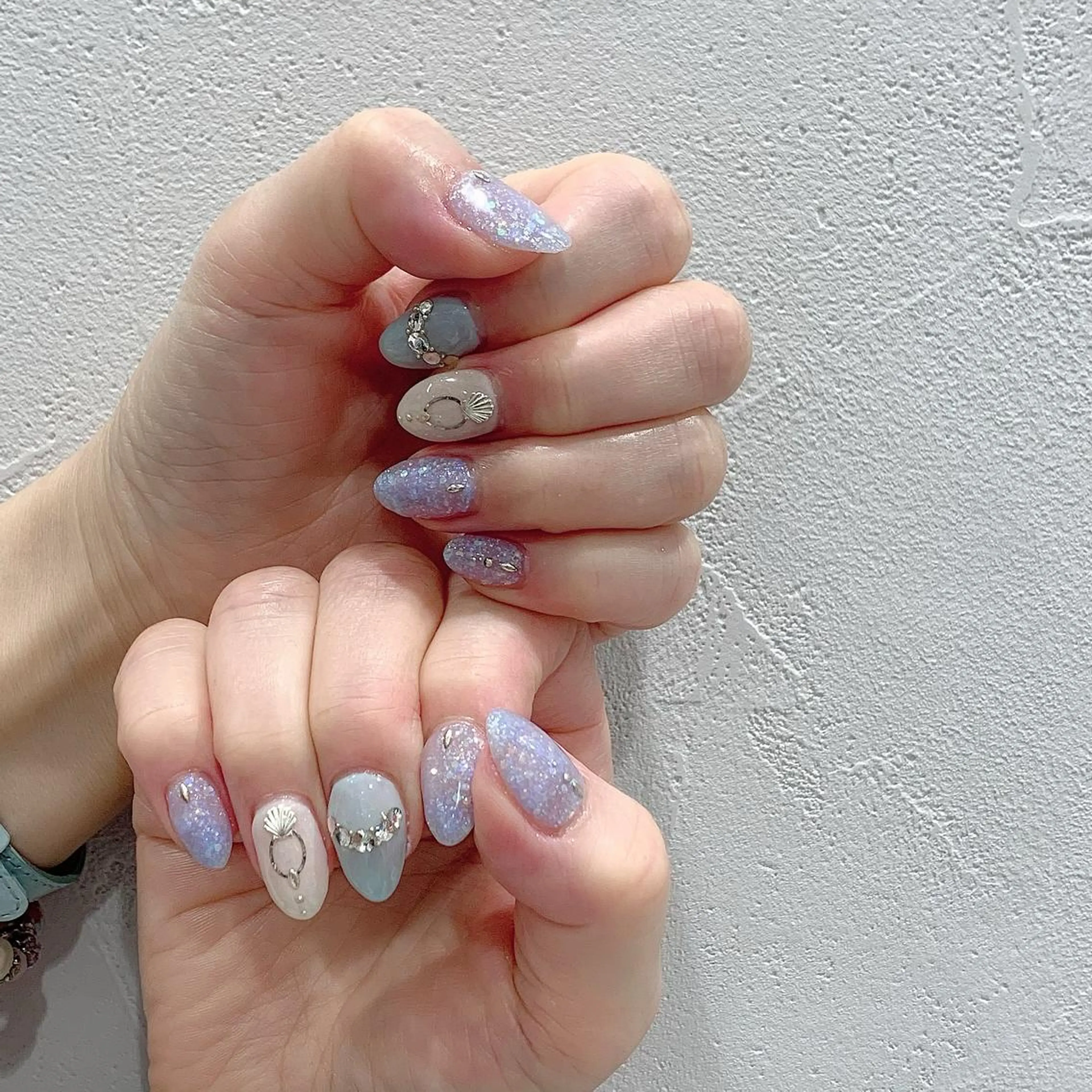 ネイル ハンドネイル 佐藤 まりえのネイルデザイン