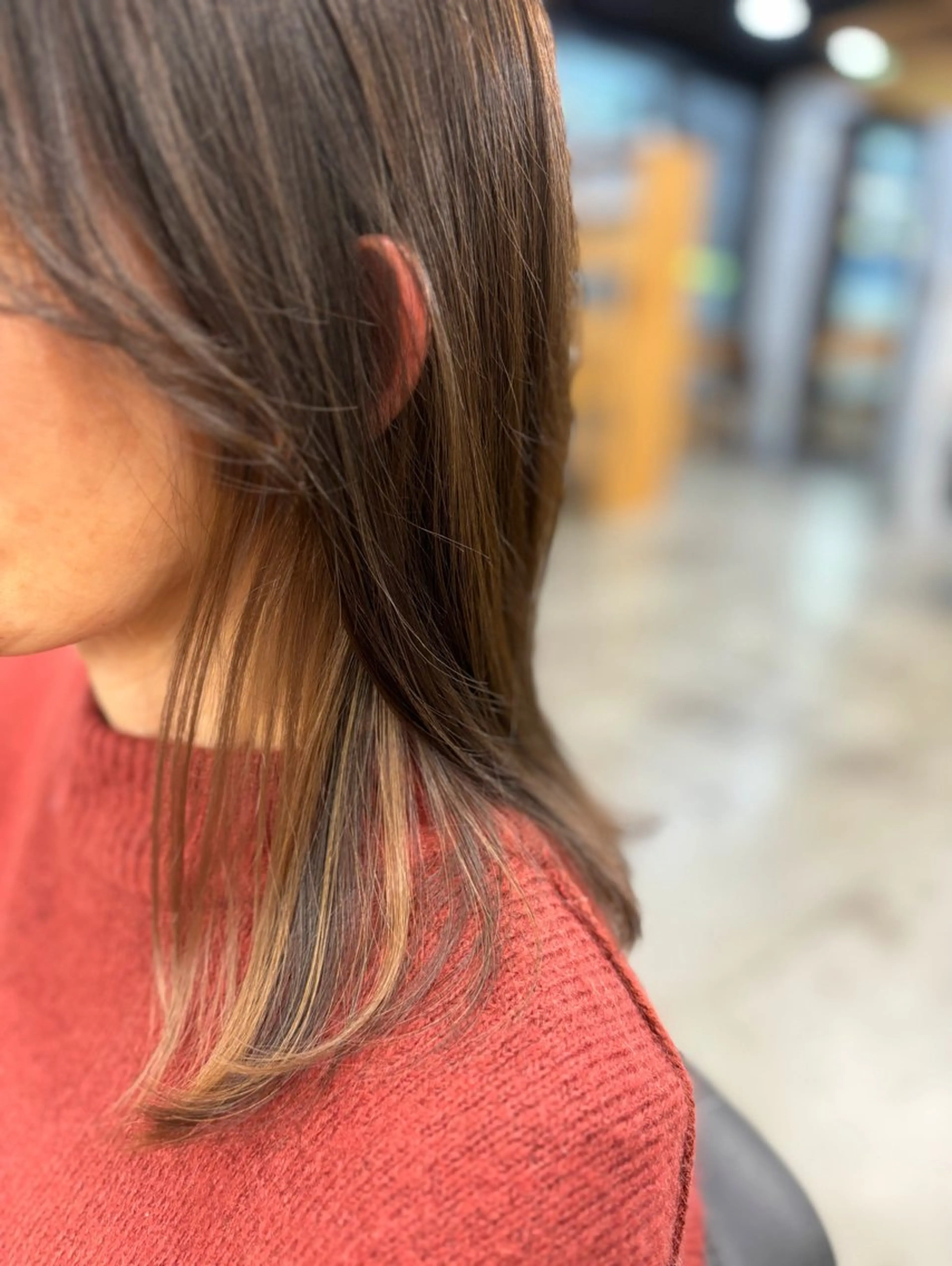 ミディアム カラー カット ヘアカラー トリートメント mono / Manatoのヘアスタイル