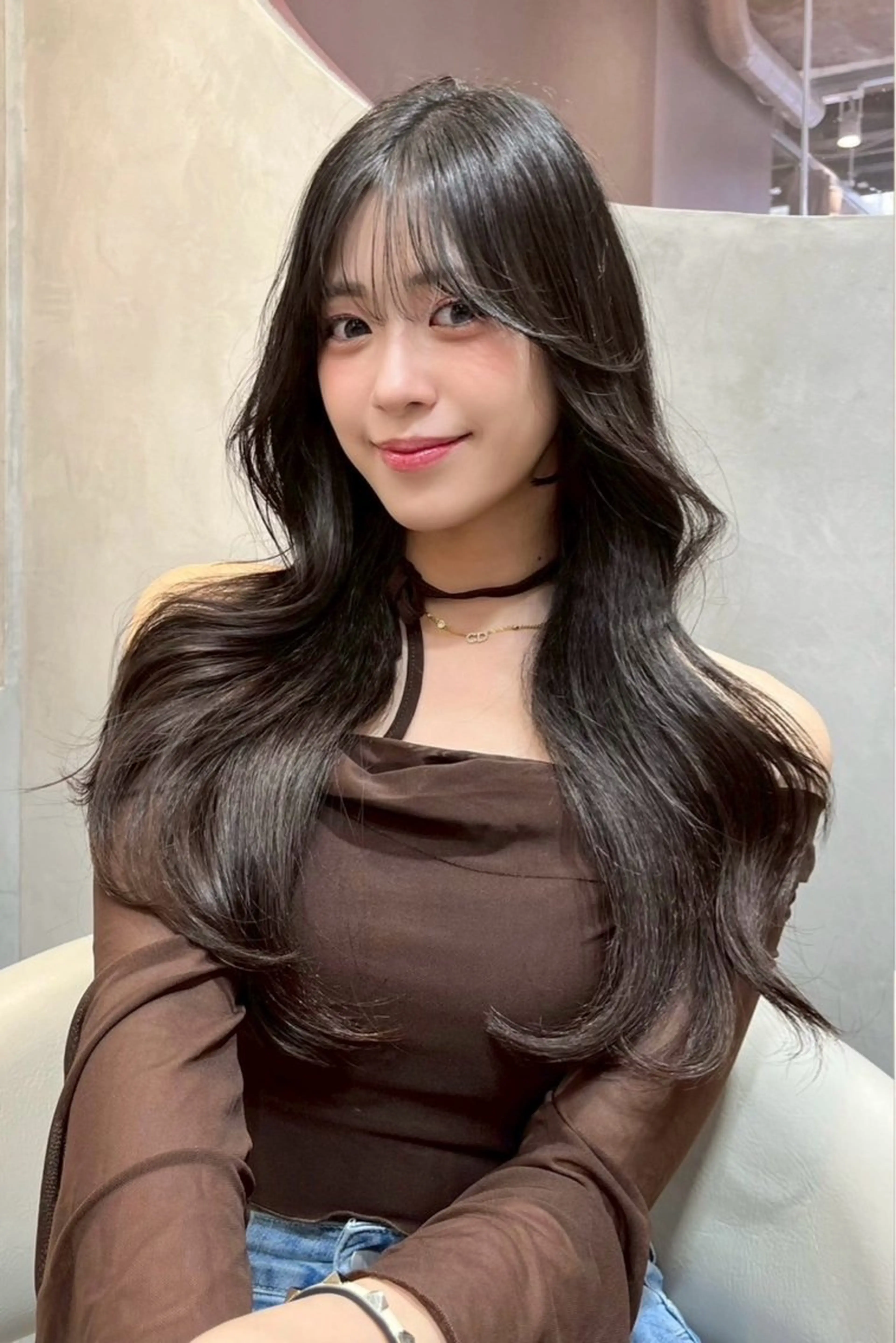 ロング 大宮🤍縮毛矯正 レイヤー🪽なるのヘアスタイル