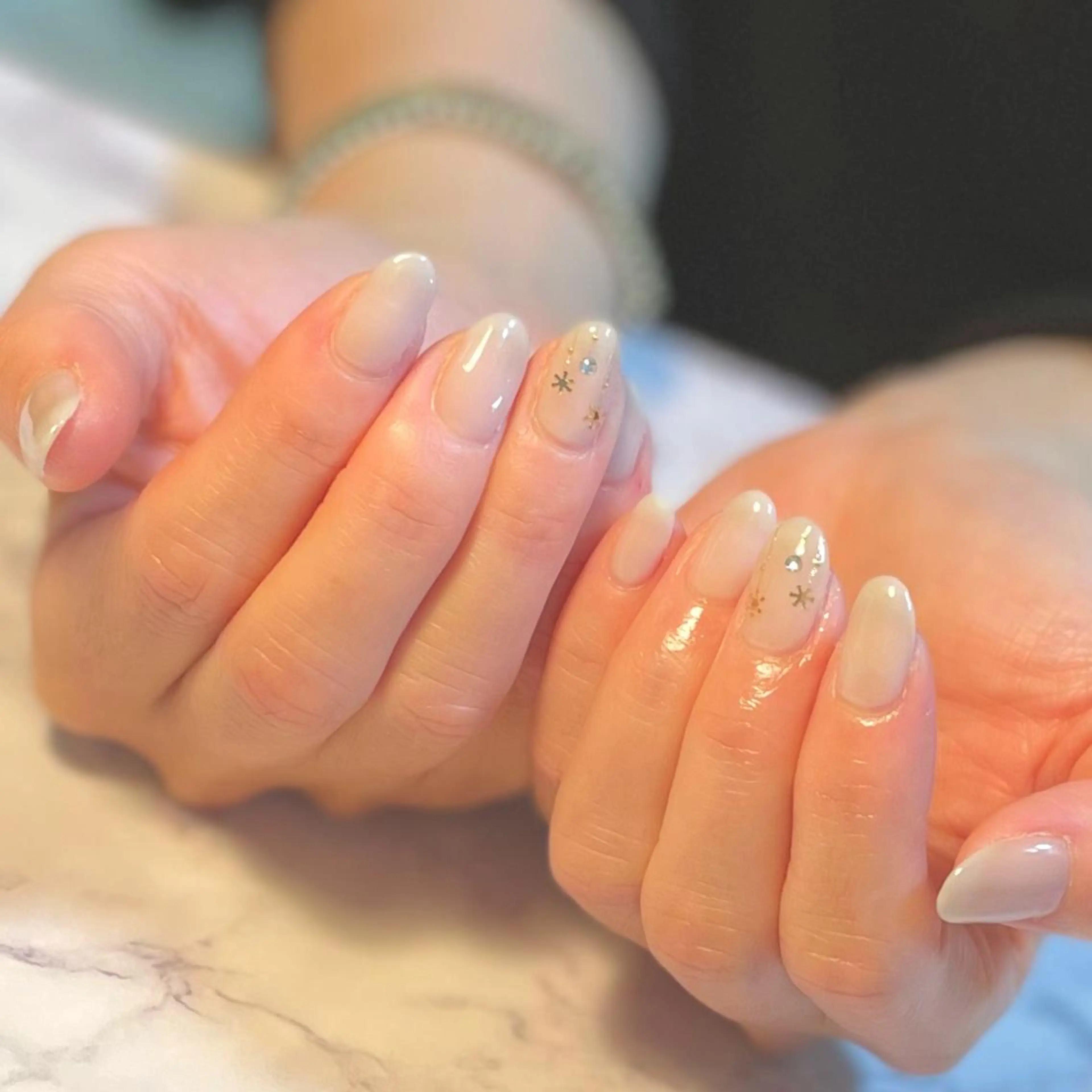 ネイル KOMINE TOMOKOのネイルデザイン