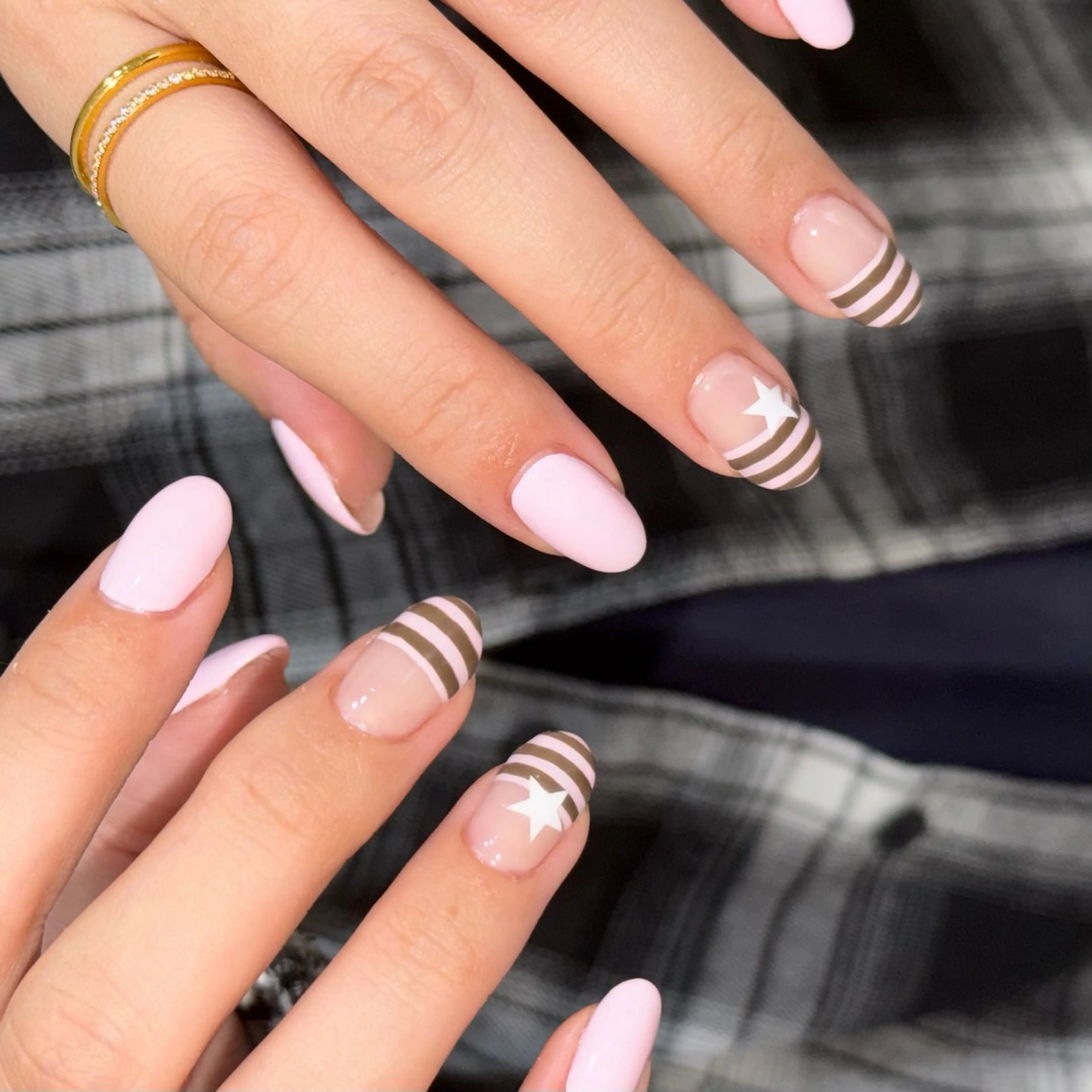 ネイル ハンドネイル elfia nailstudio所属・tamaki araiのネイルデザイン