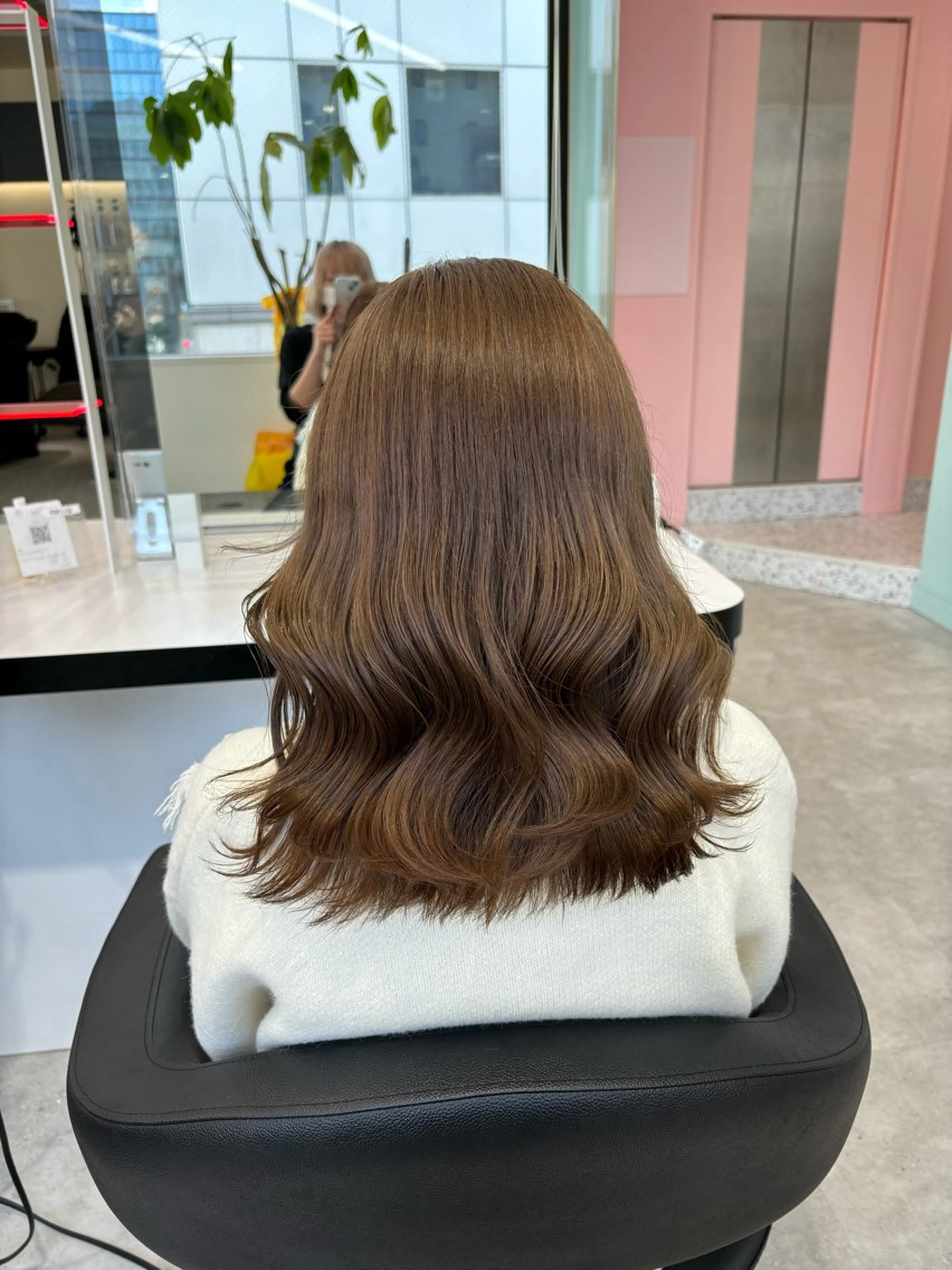 セミロング ヘアカラー トリートメント Wカラー/暖色/べ ージュりく©︎🐝のヘアスタイル