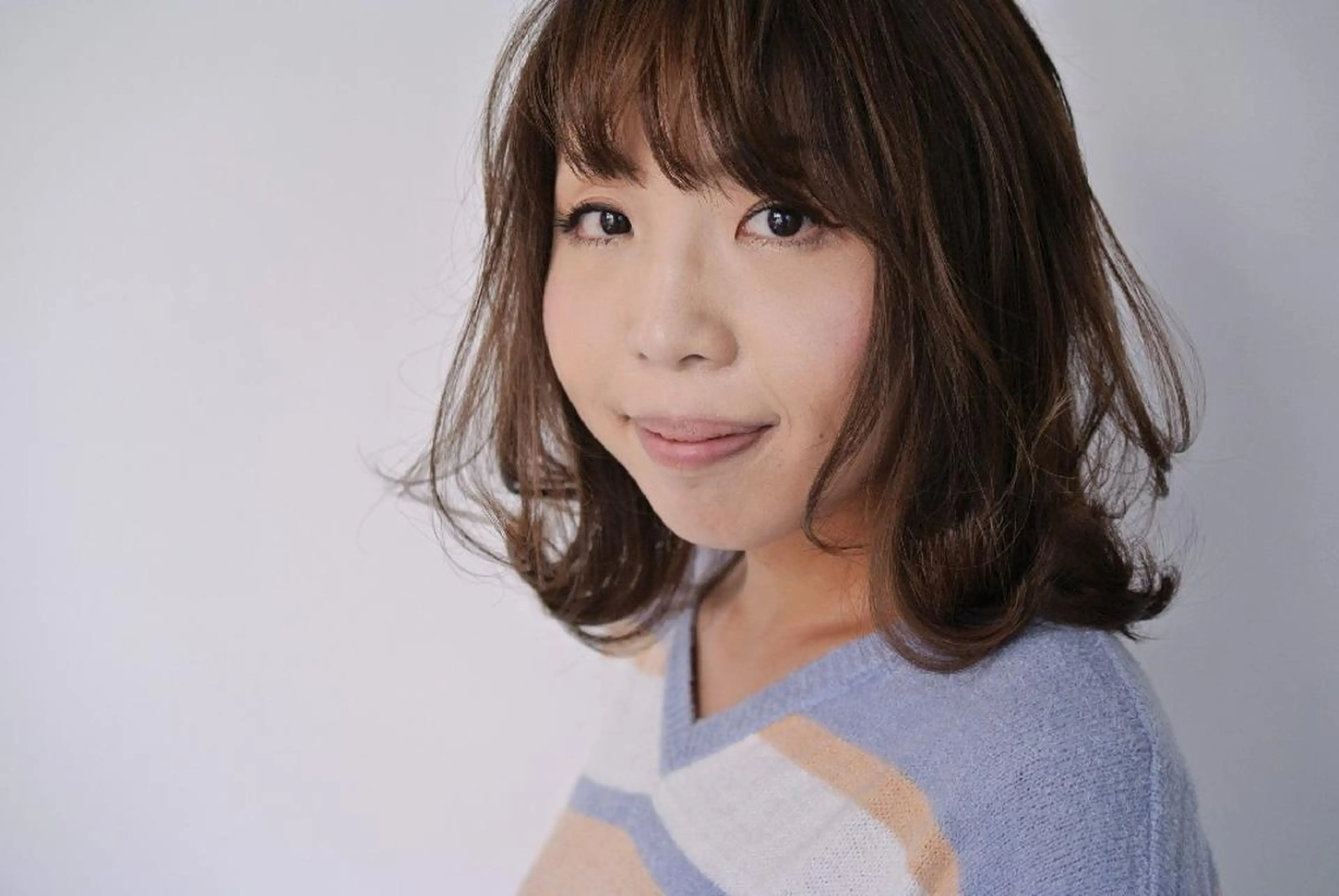 ミディアム カラー ハイライトカラー ハイライト 樋口 千尋のヘアスタイル