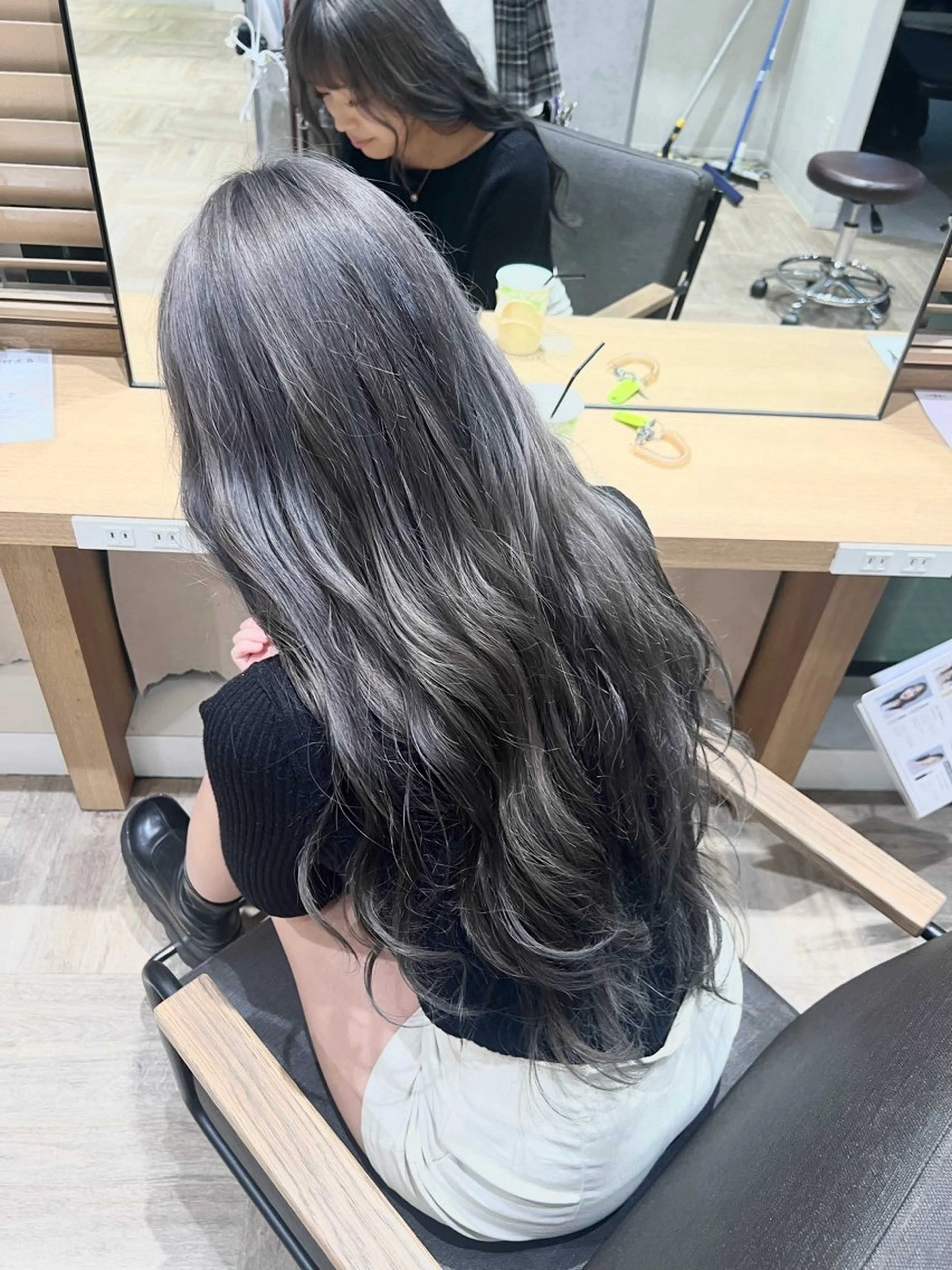 ロング カラー カット ヘアカラー AVANCE. 玉置日向我のヘアスタイル