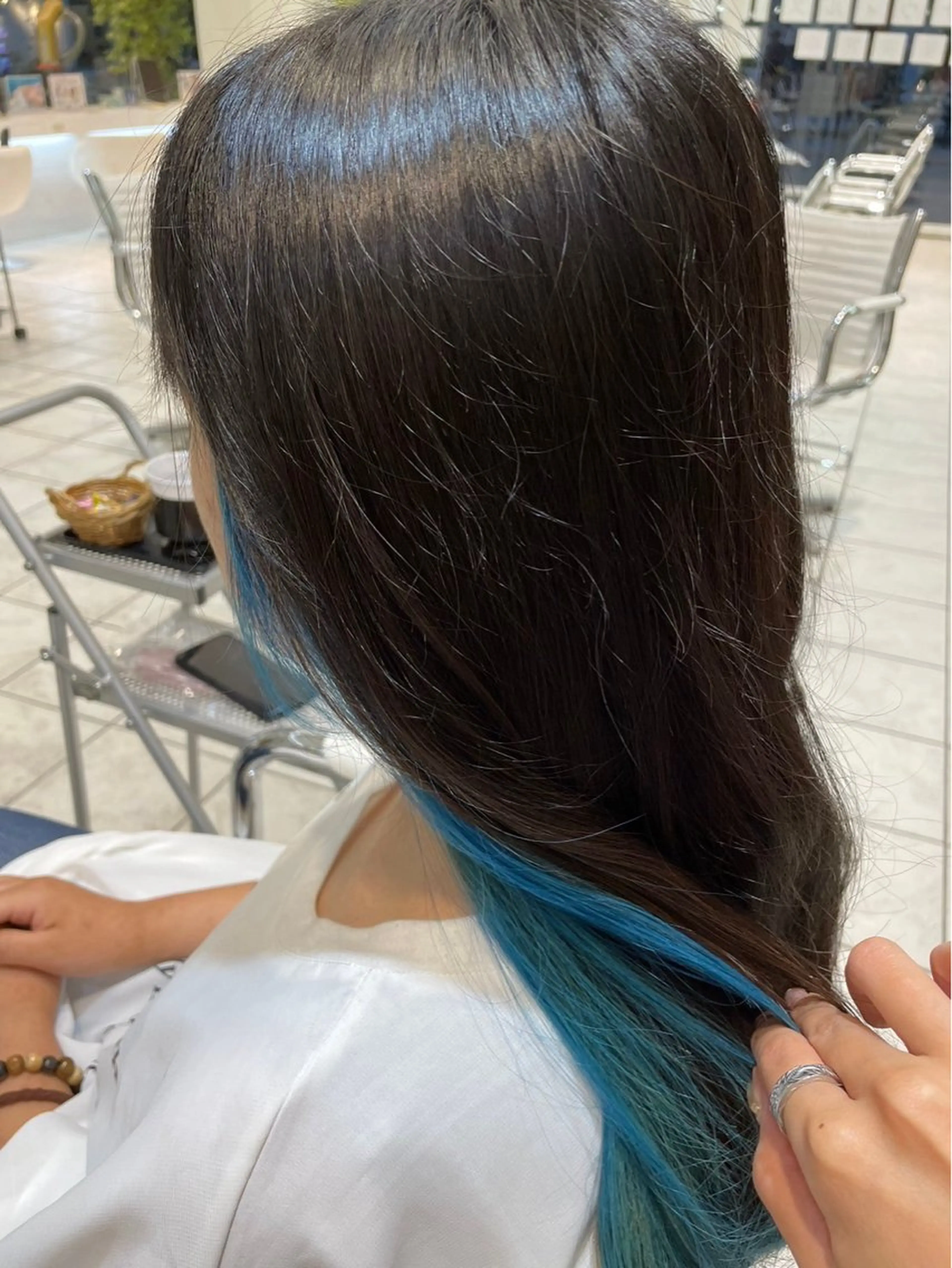 ミディアム カラー ヘアカラー 平良 那生のヘアスタイル