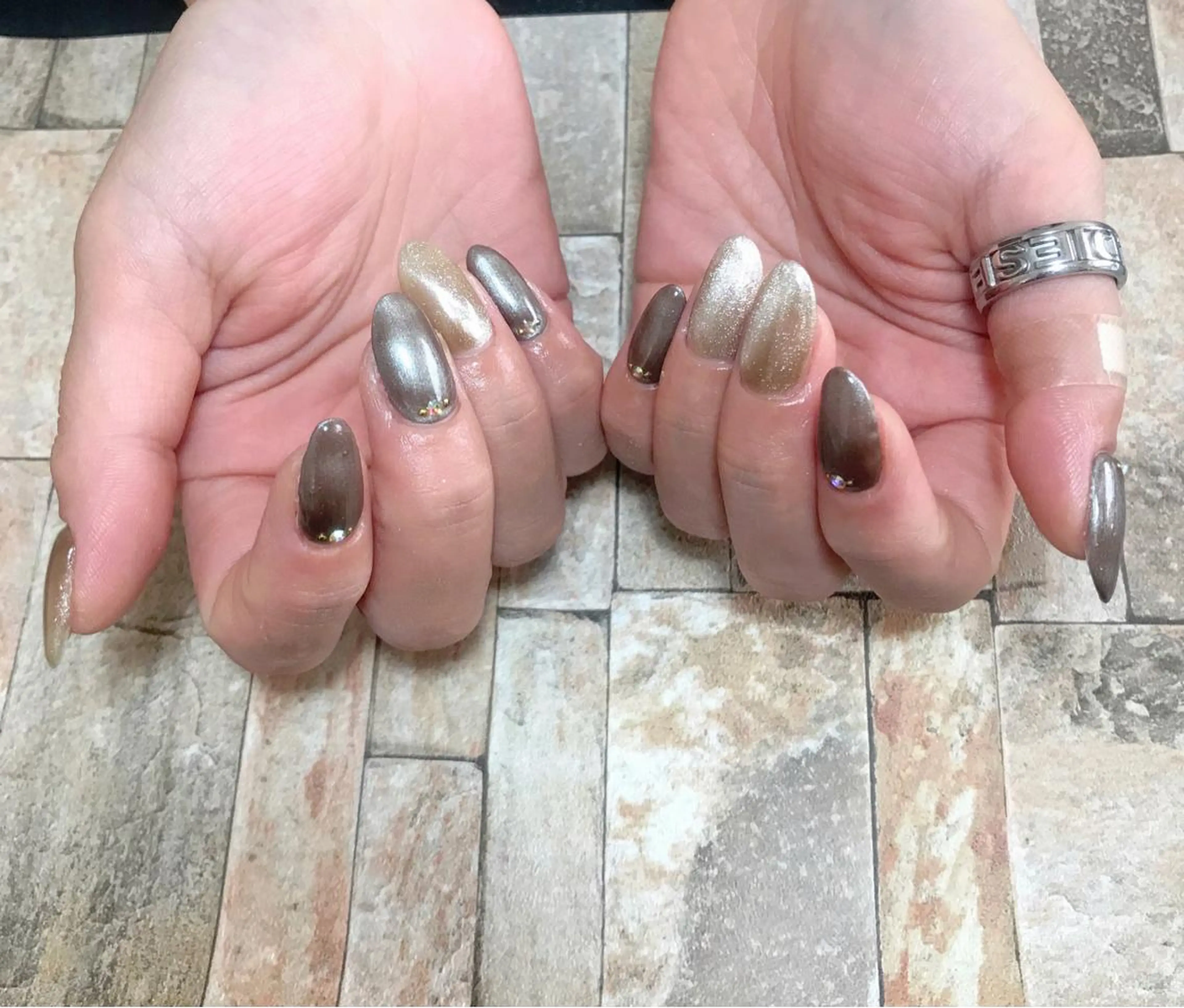 ネイル nailroom DIASOMNIAのネイルデザイン