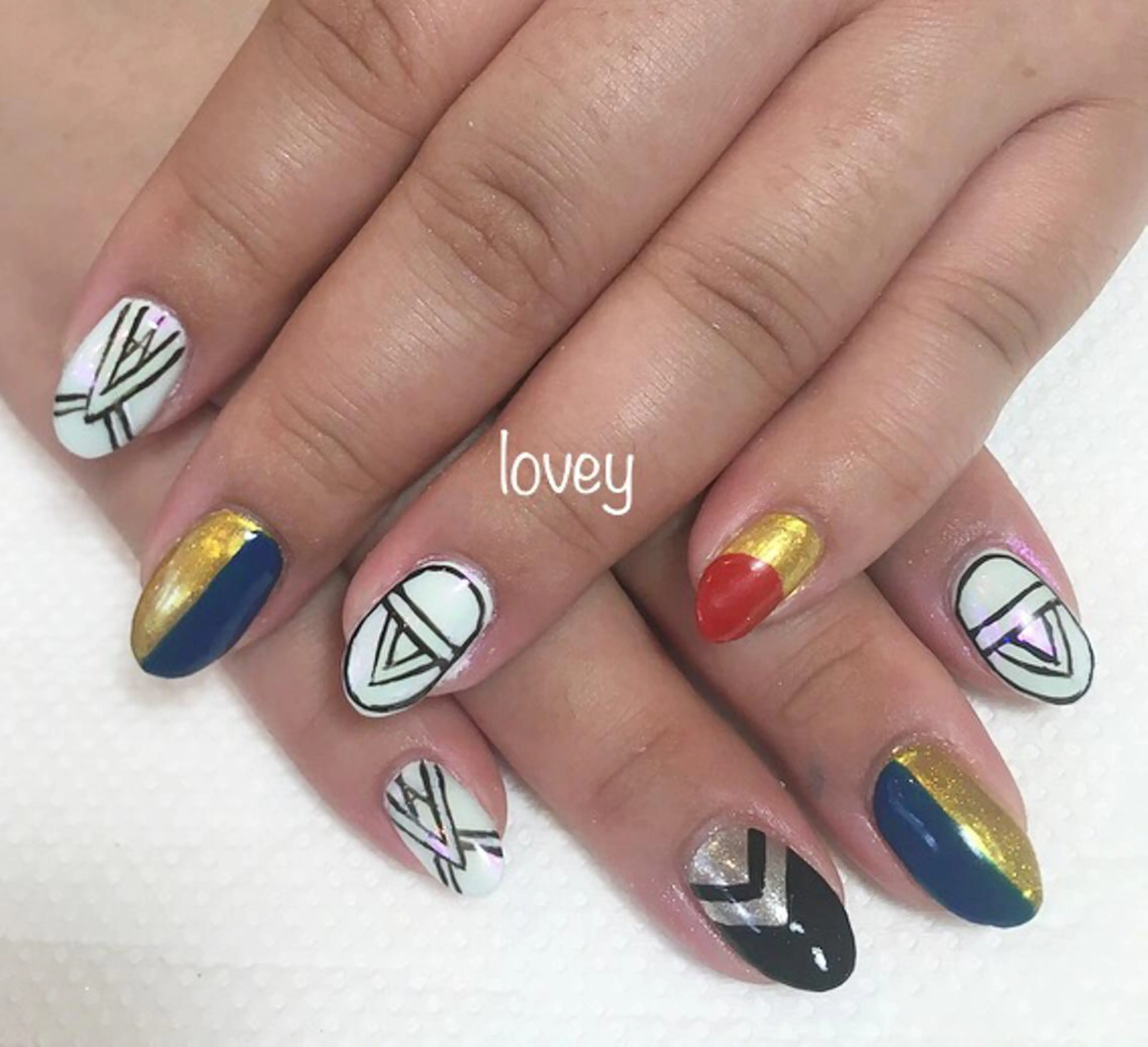 ネイル プライベートサロン loveyのネイルデザイン