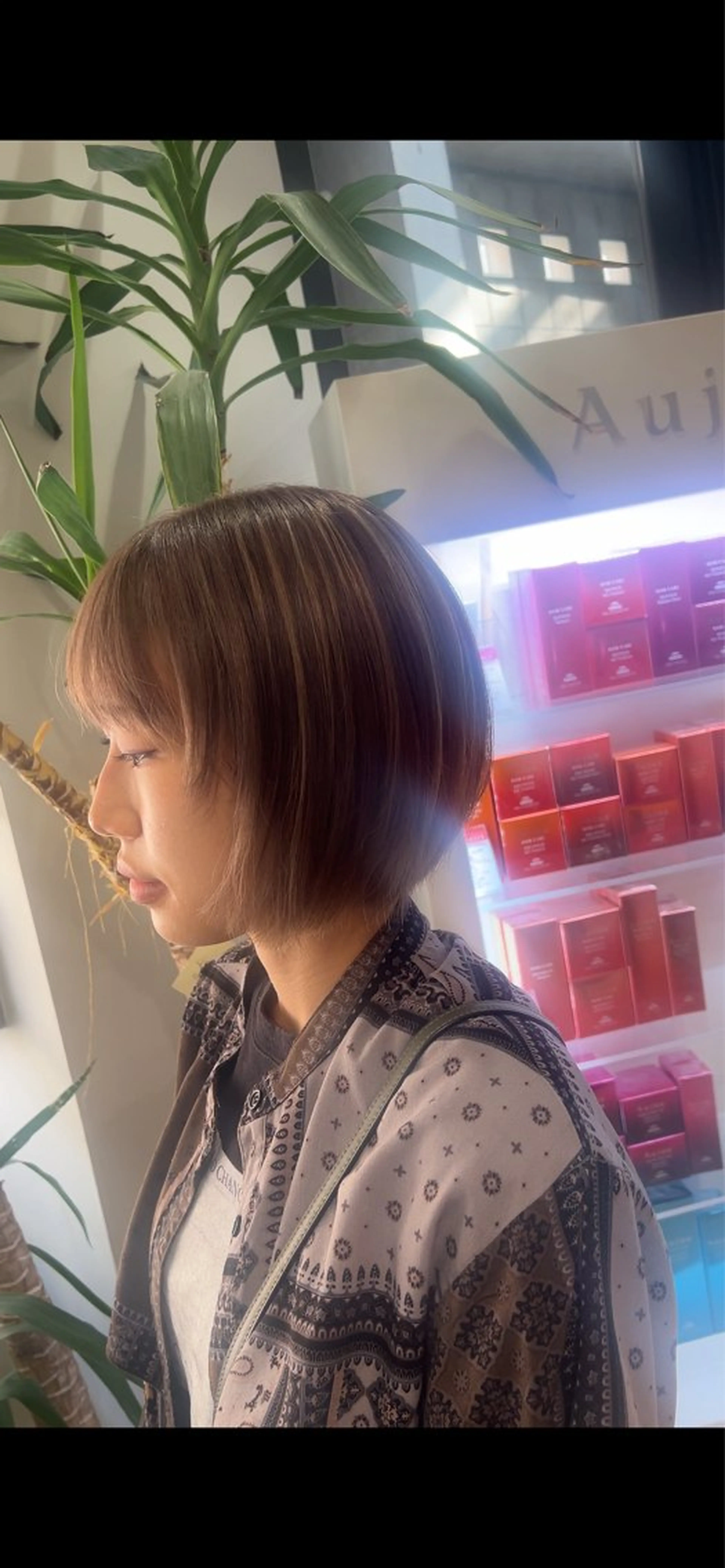 ショート カラー ヘアサロンアウラ所属・旭岡龍明/ハイトーン /ケアブリーチのヘアスタイル