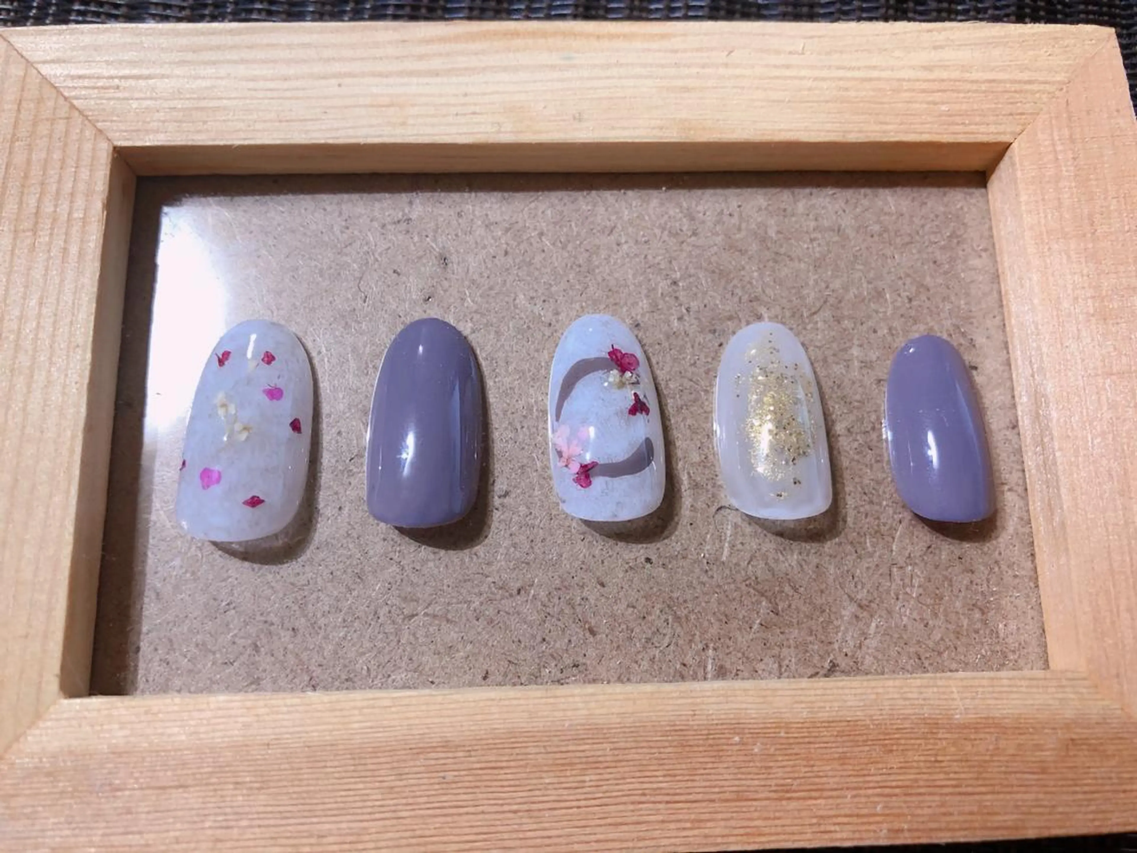 ネイル 伊藤 美里のネイルデザイン