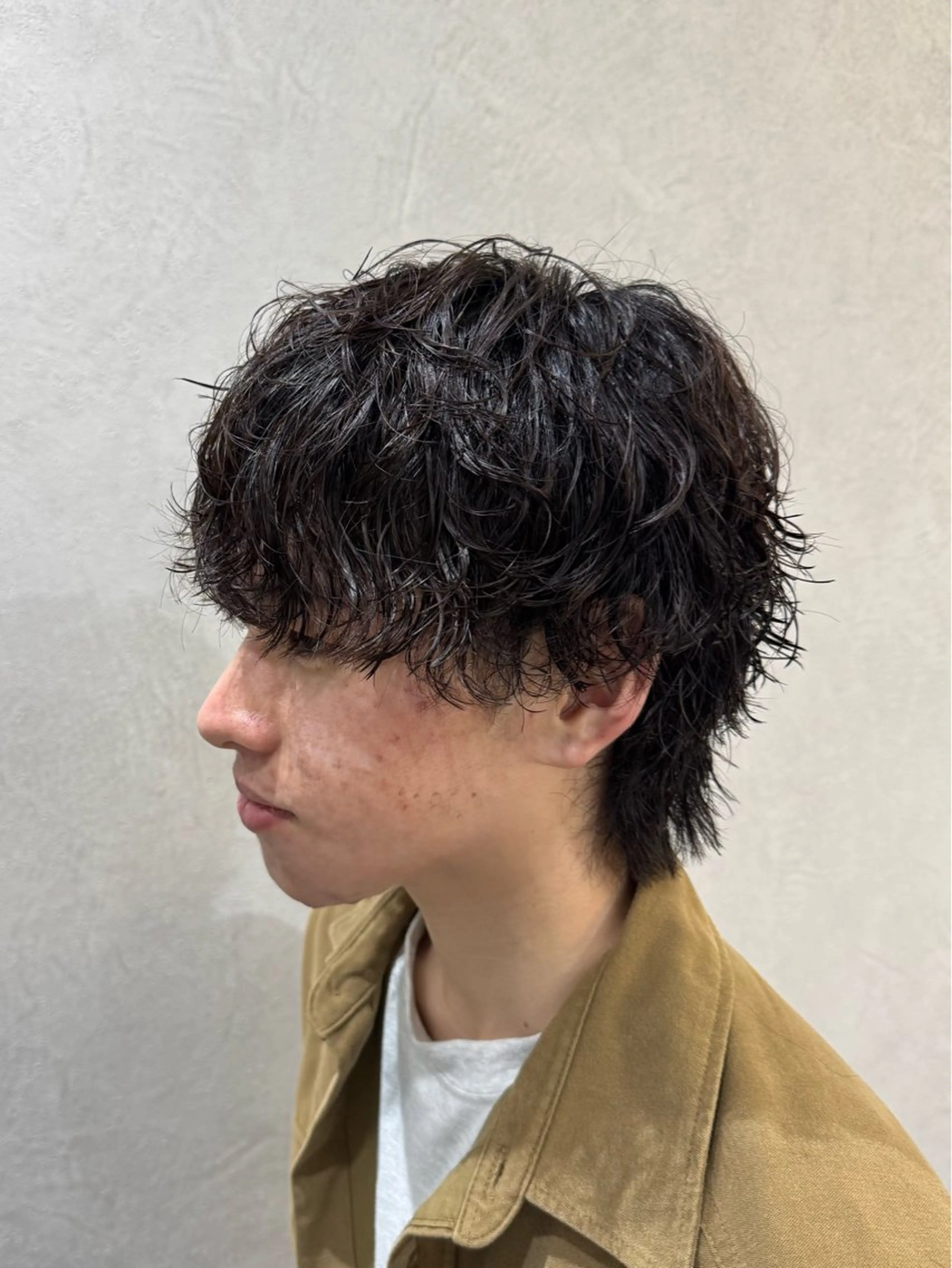 パーマ メンズ センターパート フェードカット メンズハイライト メンズハイトーン マッシュ カット パーマ トリートメント Salon de Qualia(サロンドクオリア)所属・ハイトーン/外国人風 カラー/メンズパーマのヘアスタイル