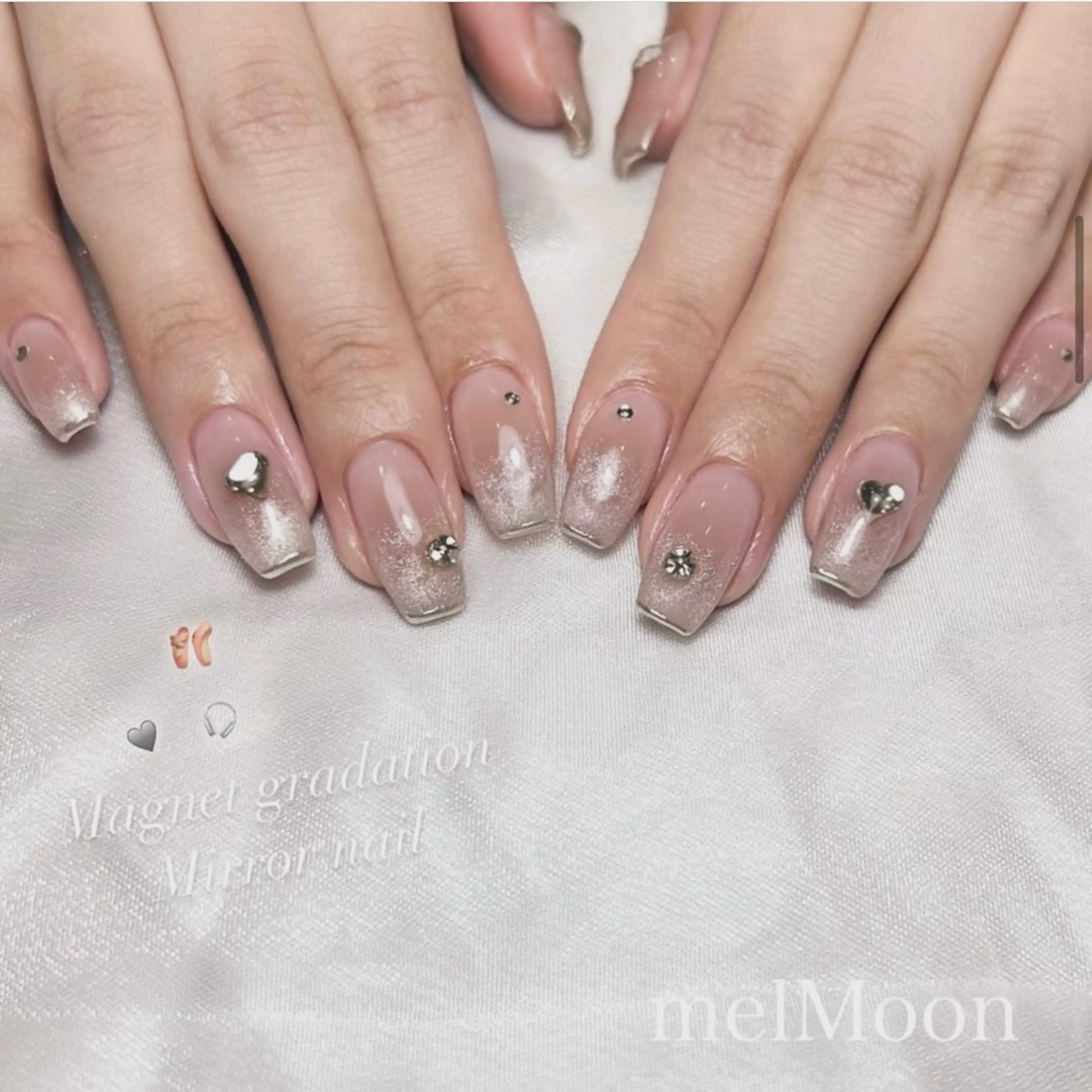 ネイル グラデーション マグネットネイル ハンドネイル melMoon .のネイルデザイン