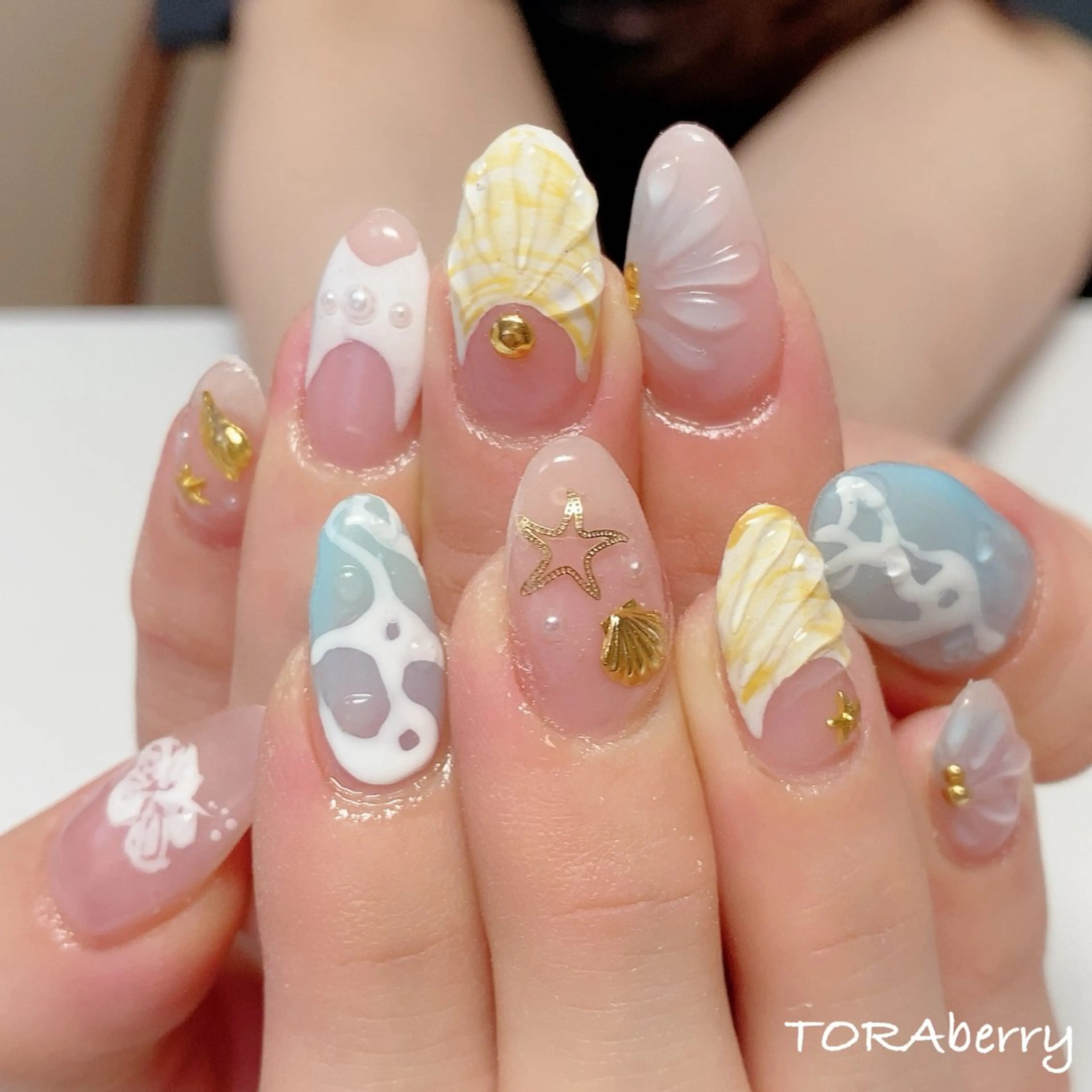 ネイル ネイリスト なつみのネイルデザイン