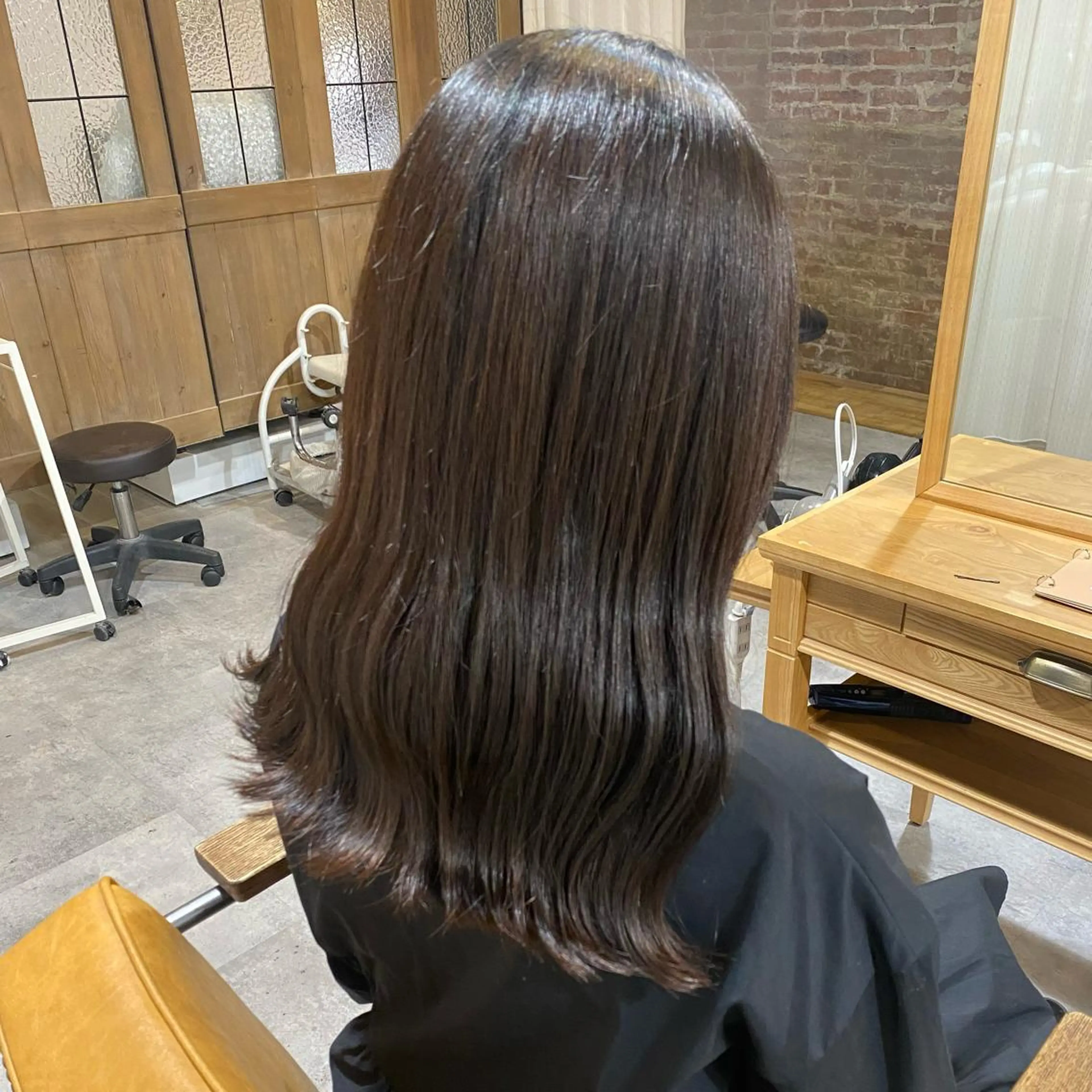 似合わせ小顔カット + マグネットカラー🫧🩶の写真