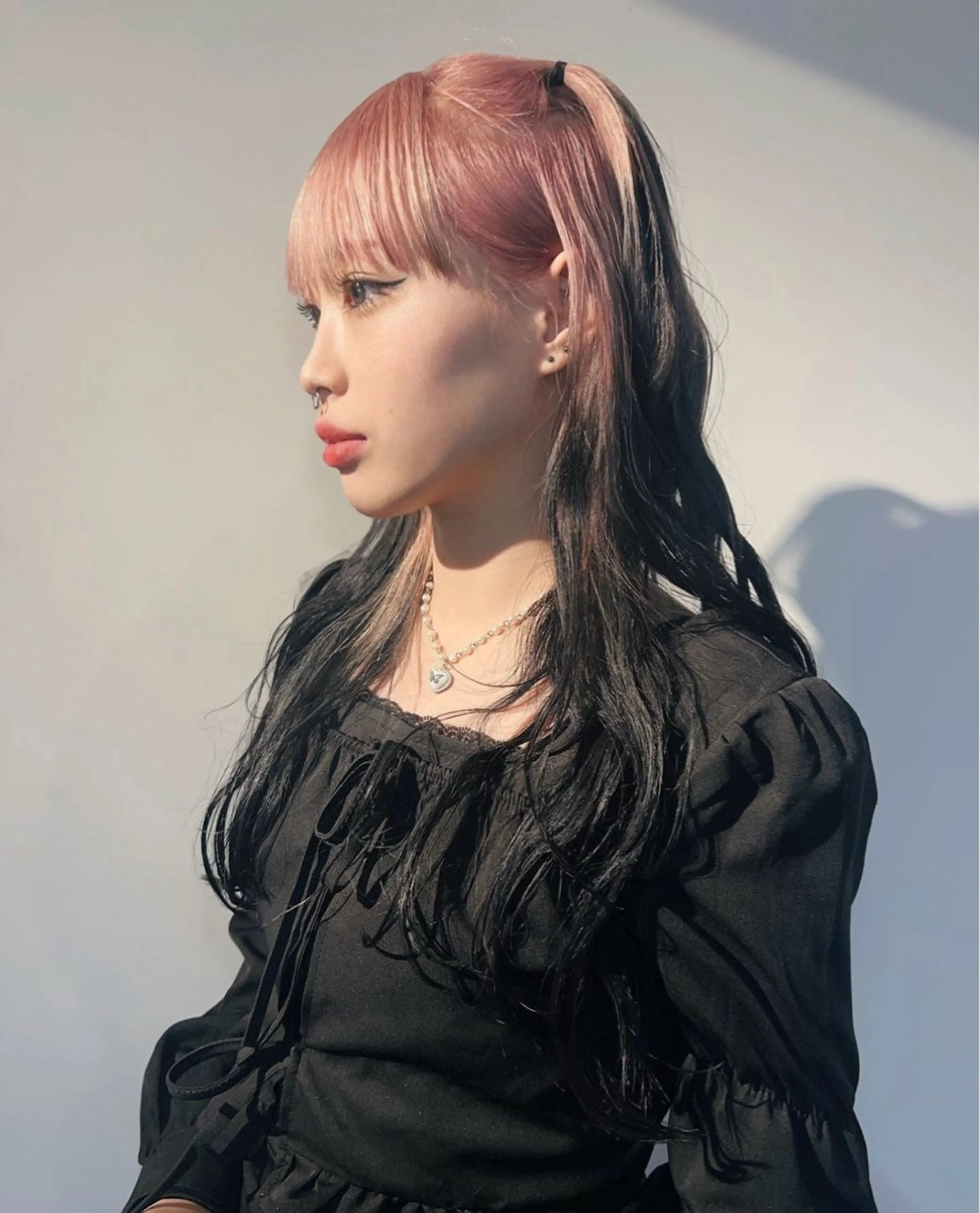 ロング カラー カット ヘアカラー トリートメント 韓国/レイヤー/ 透明感🩶ひかる🩶のヘアスタイル