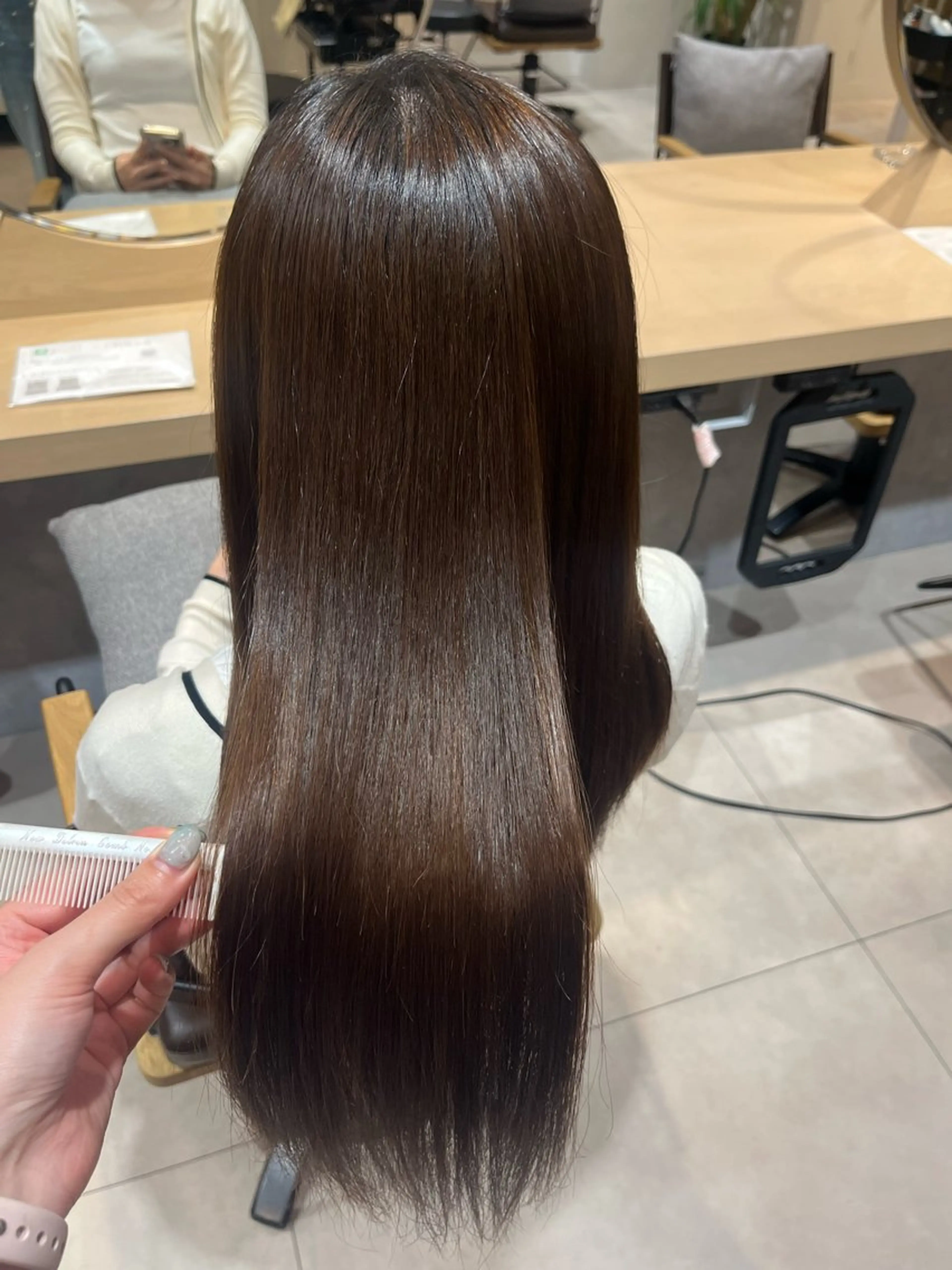 ロング 縮毛矯正 【lyann表参道】 大内優衣のヘアスタイル