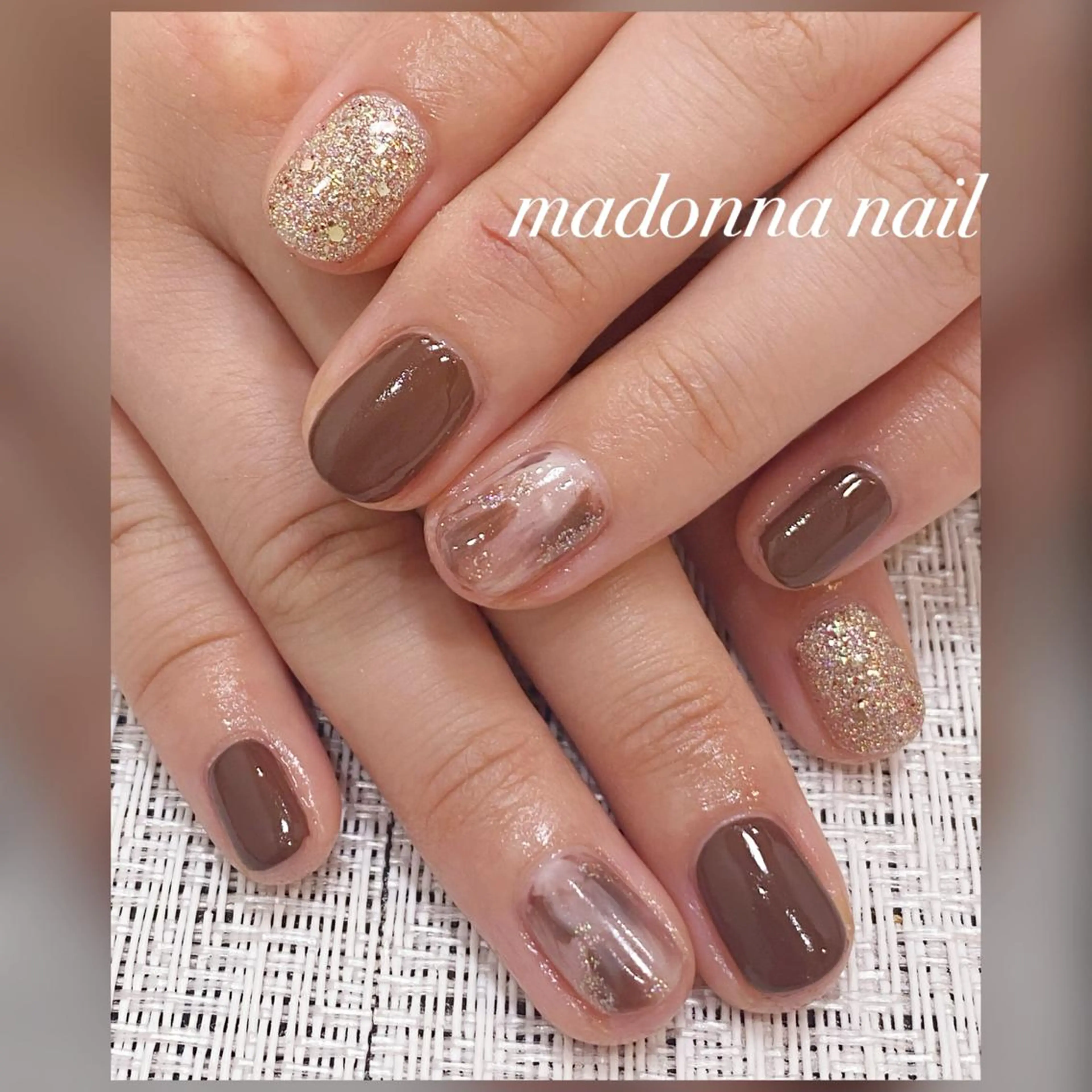 ネイル ハンドネイル 朝香 美佳のネイルデザイン