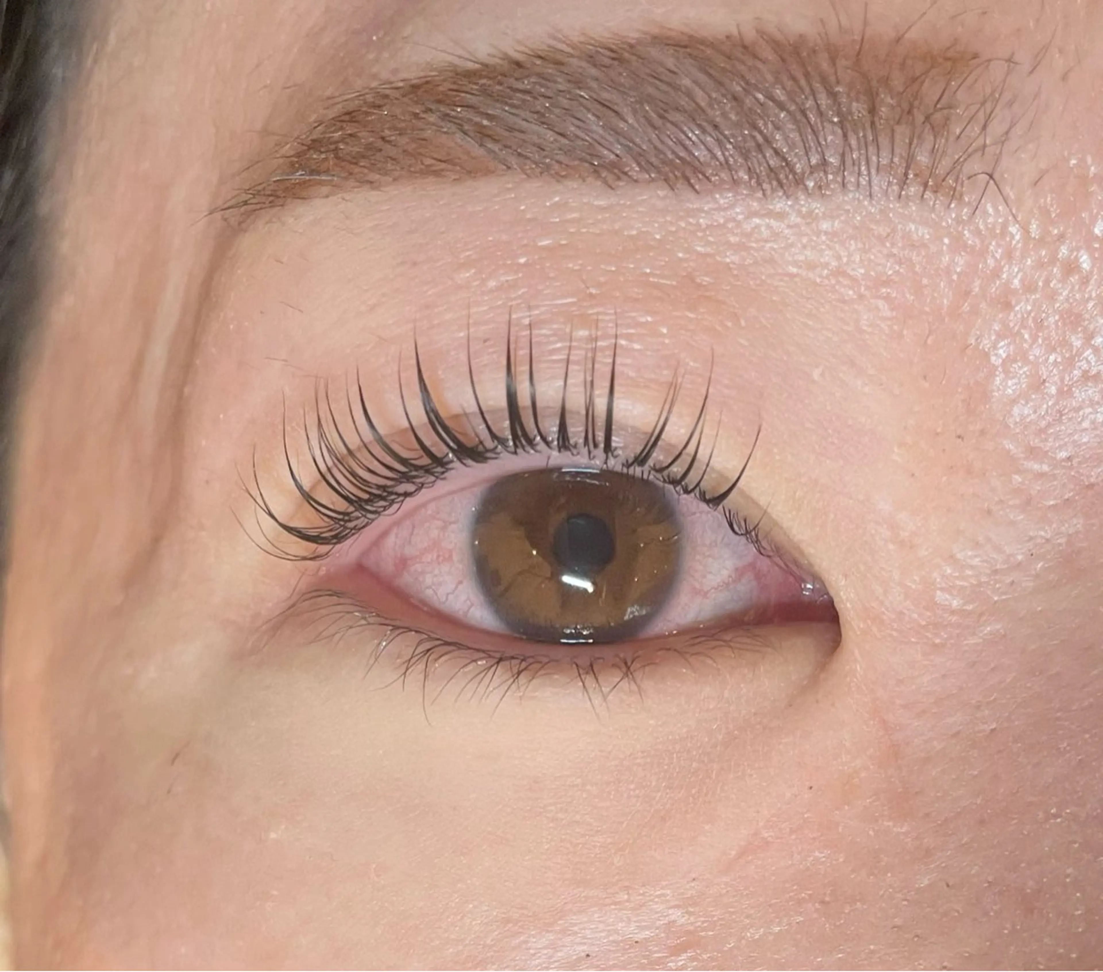 マツエク・マツパ パリジェンヌラッシュリフト ジョイエ 梅田店所属・joie 梅田のマツエク・マツパデザイン