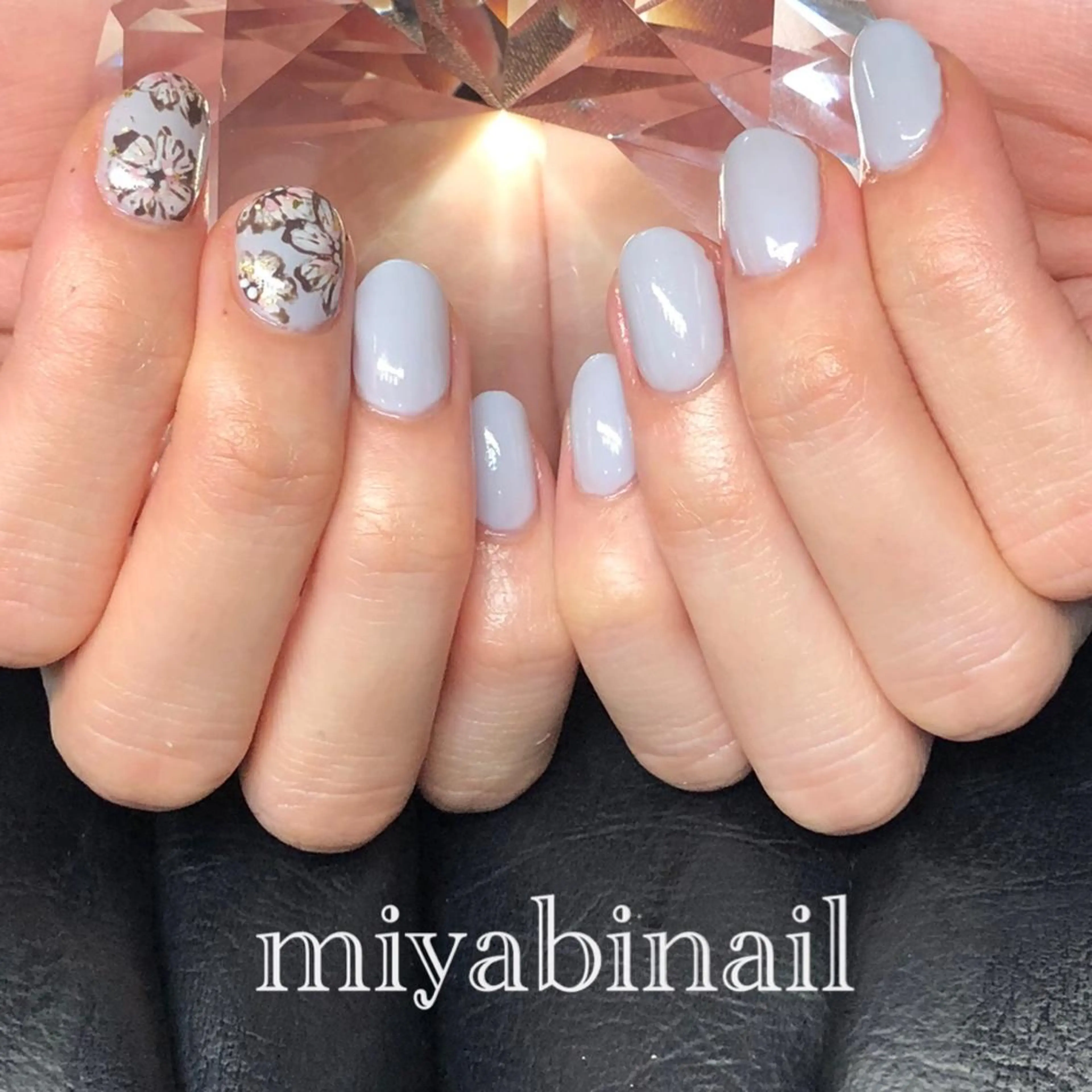 ネイル アートネイル ブルー フラワーネイル 持ち込み ショートネイル ハンドネイル miyabi nail 桂川駅近くのネイルデザイン